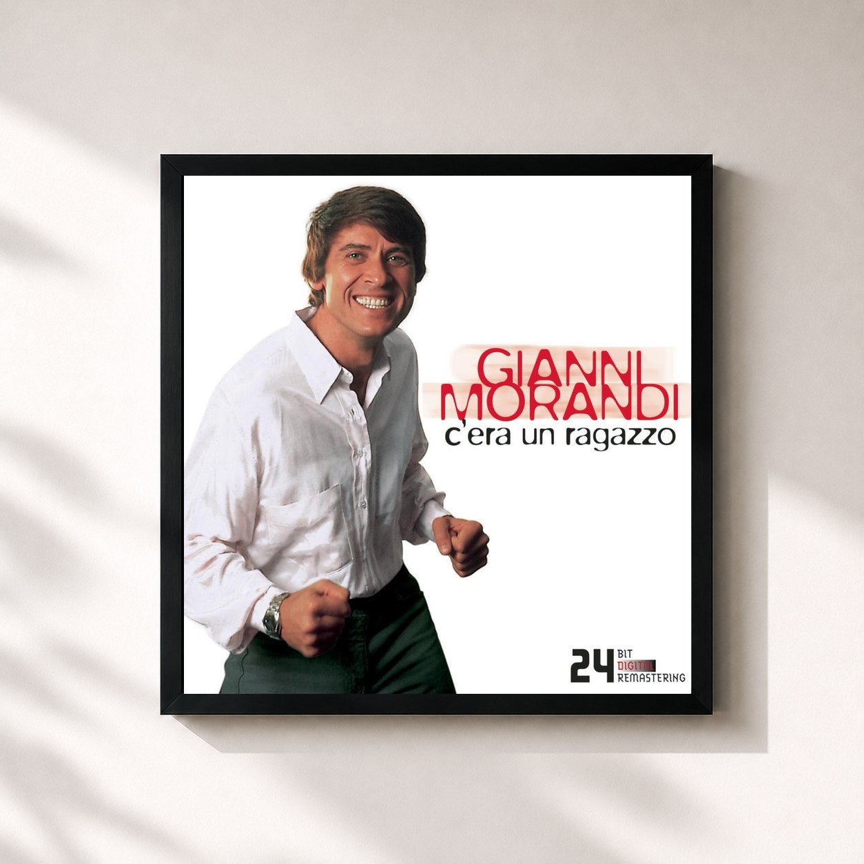 #noir Tableau carré de l'album C'era Un Ragazzo de Gianni Morandi, cadre noir 32x32 cm