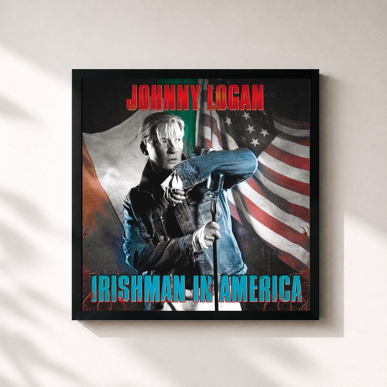 #noir Tableau carré de l'album Irishman in America de Johnny Logan, cadre noir 32x32 cm