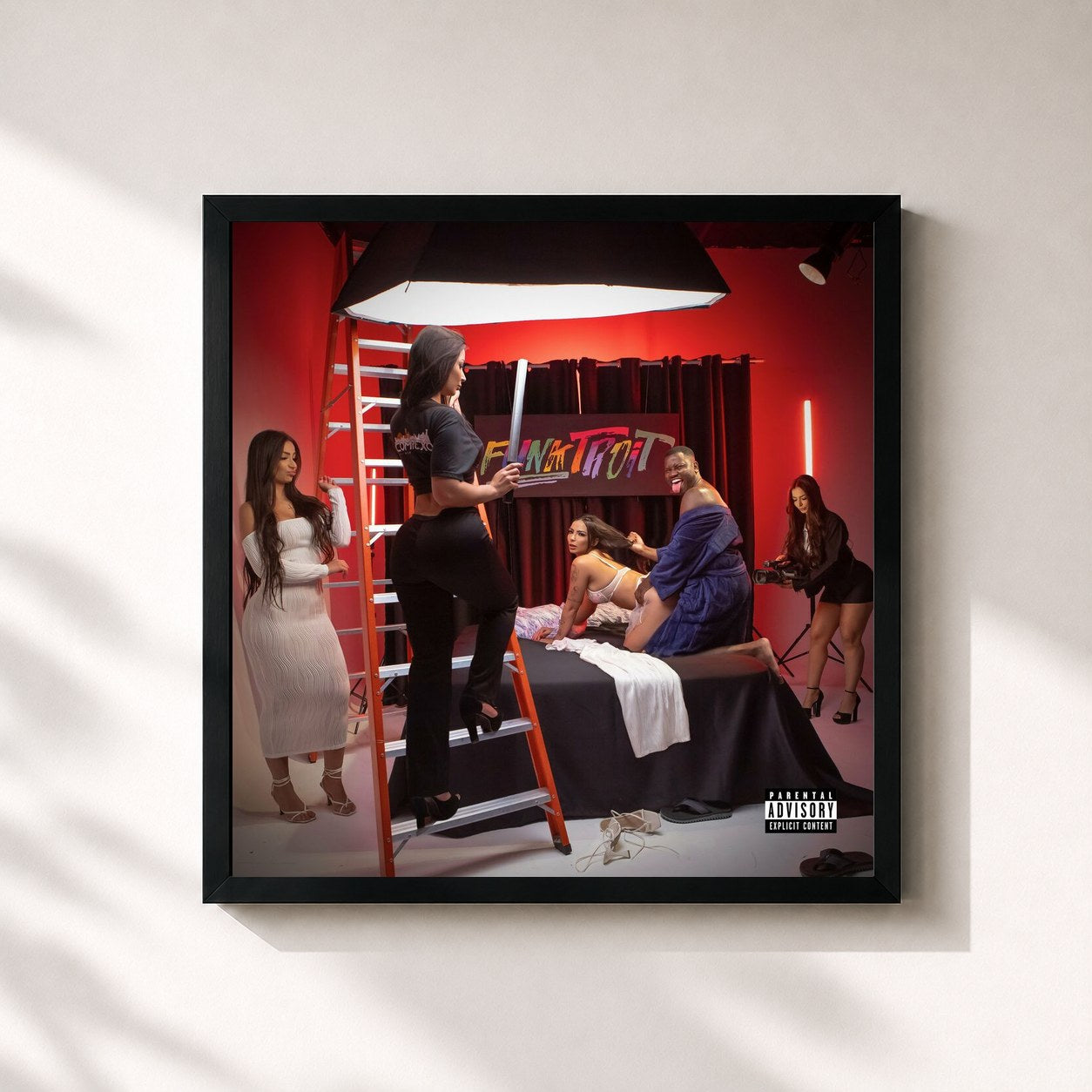 #noir Tableau carré de l'album Funktroit, Vol. 1 de MC Saci, cadre noir 32x32 cm