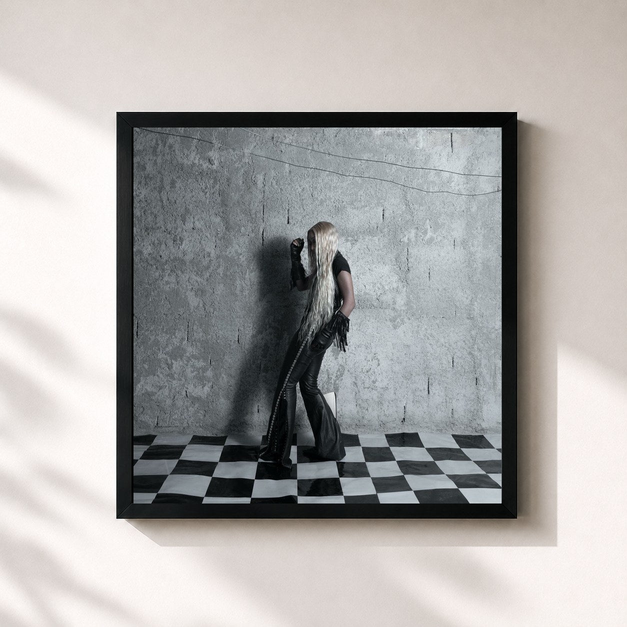 #noir Tableau carré de l'album Pointy Heights de Foushee, cadre noir 32x32 cm