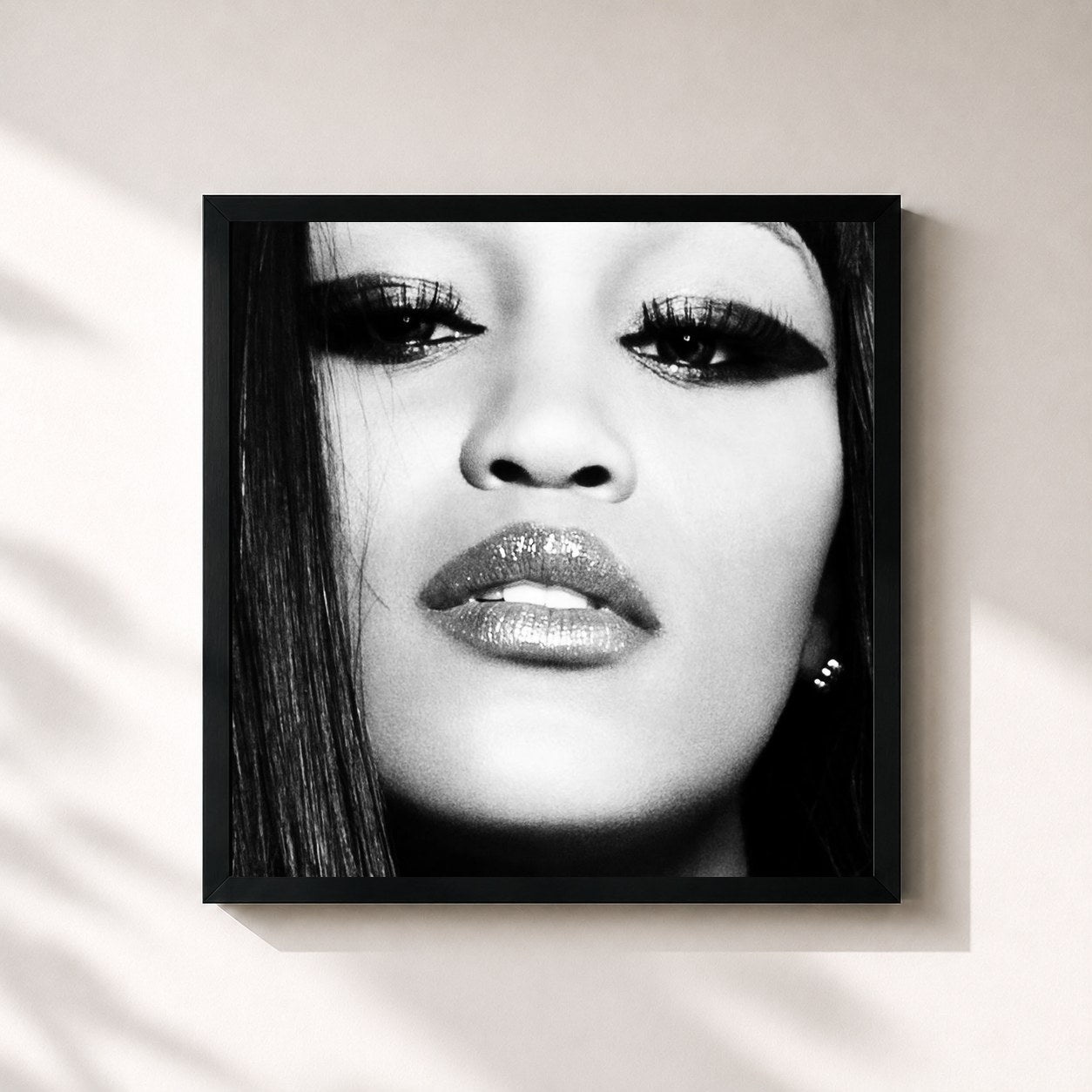 #noir Tableau carré de l'album Lip Lock de Eve, cadre noir 32x32 cm