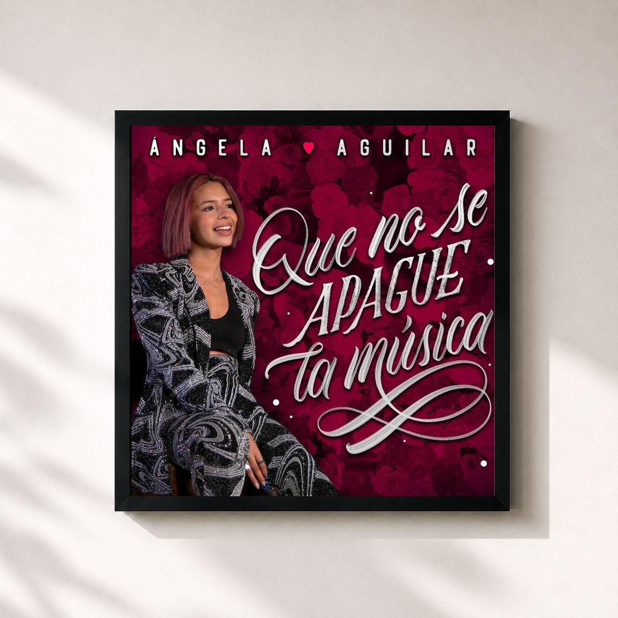 #noir Tableau carré de l'album Que No Se Apague La Música de Angela Aguilar, cadre noir 32x32 cm