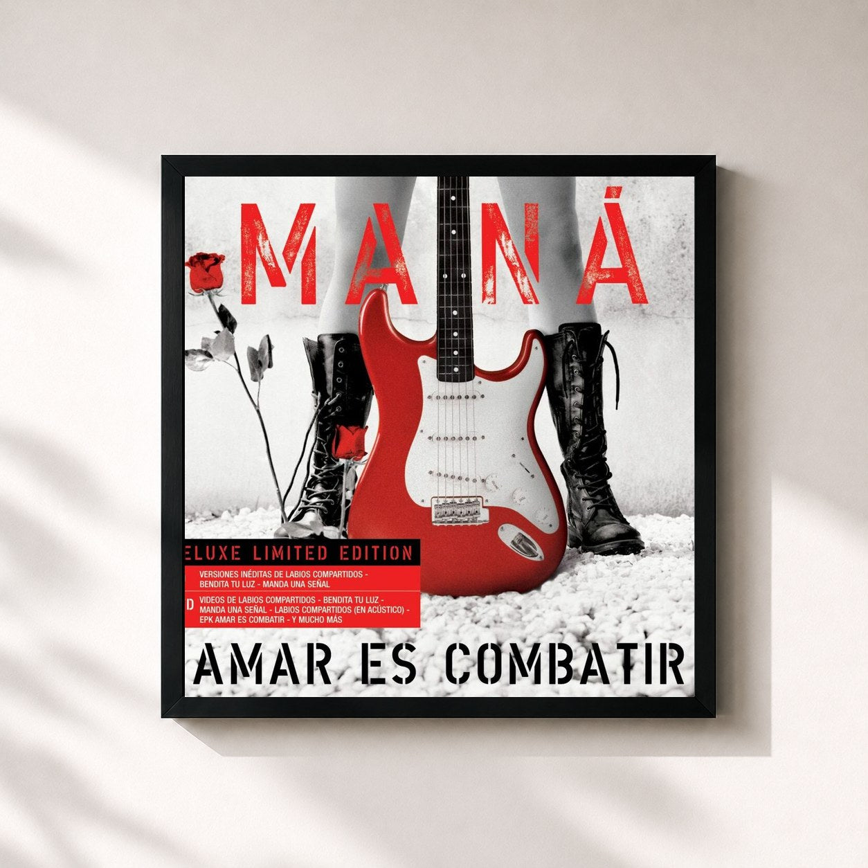 #noir Tableau carré de l'album Amar es Combatir (Limited Edition CD+DVD) de Maná, cadre noir 32x32 cm