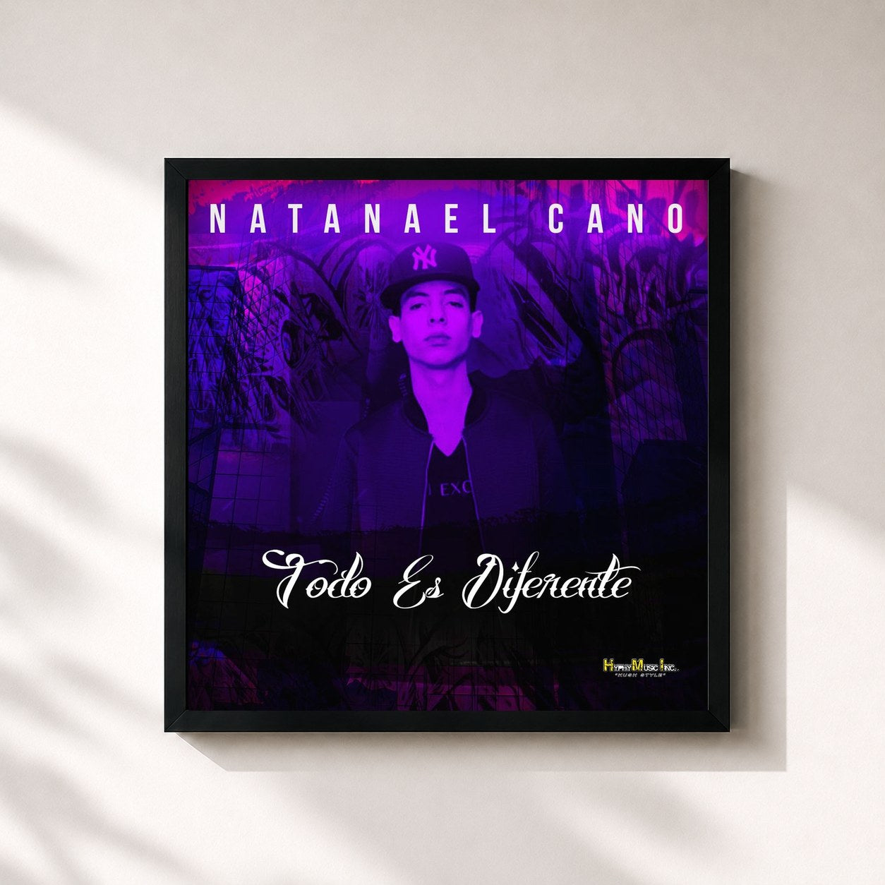 #noir Tableau carré de l'album Todo Es Diferente de Natanael Cano, cadre noir 32x32 cm