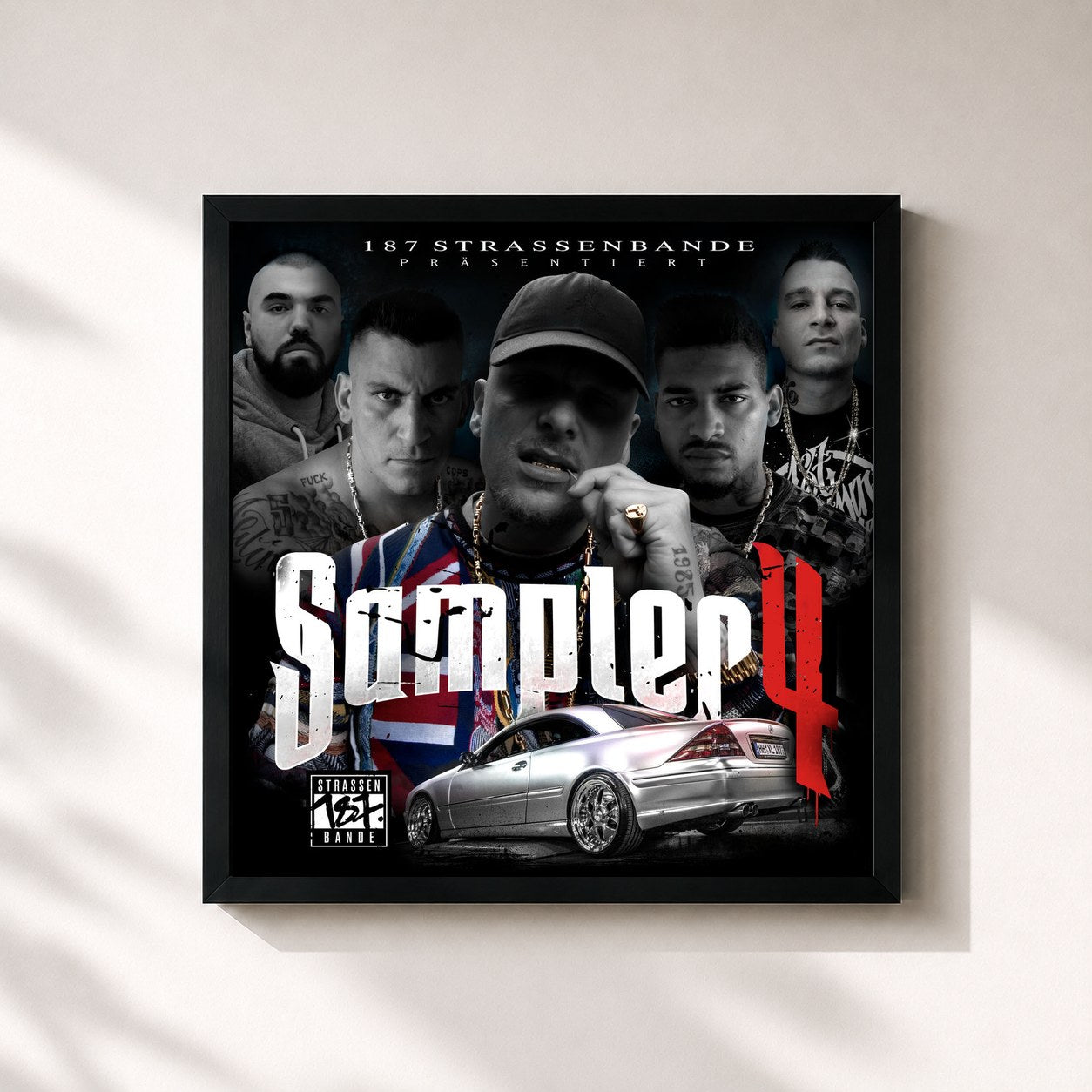 #noir Tableau carré de l'album Sampler 4 de 187 Strassenbande, cadre noir 32x32 cm
