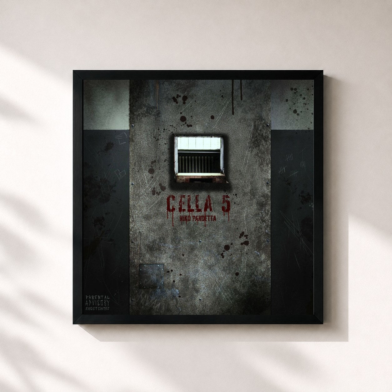 #noir Tableau carré de l'album CELLA 5 de Niko Pandetta, cadre noir 32x32 cm