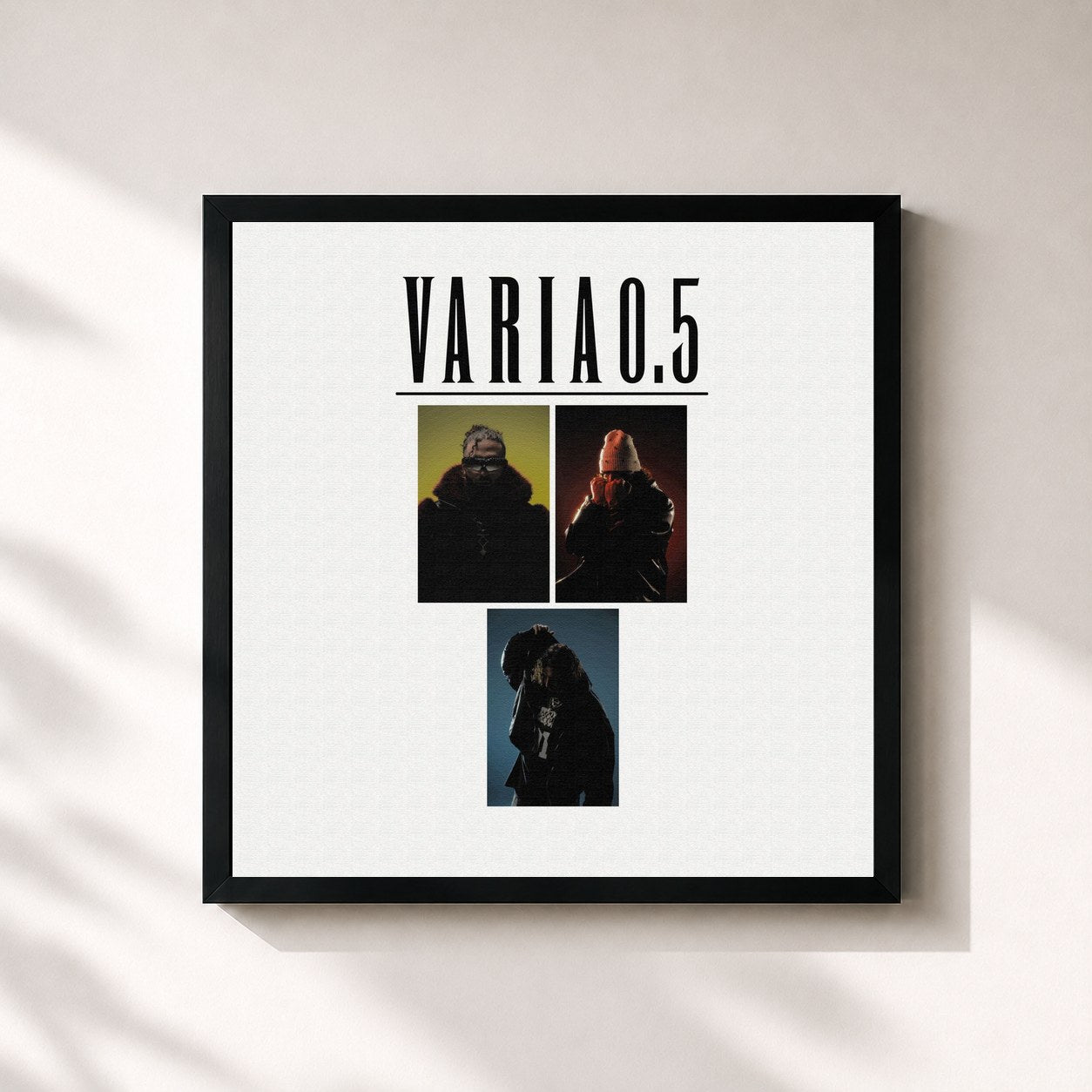 #noir Tableau carré de l'album VARIA 0.5 de Odetari, cadre noir 32x32 cm