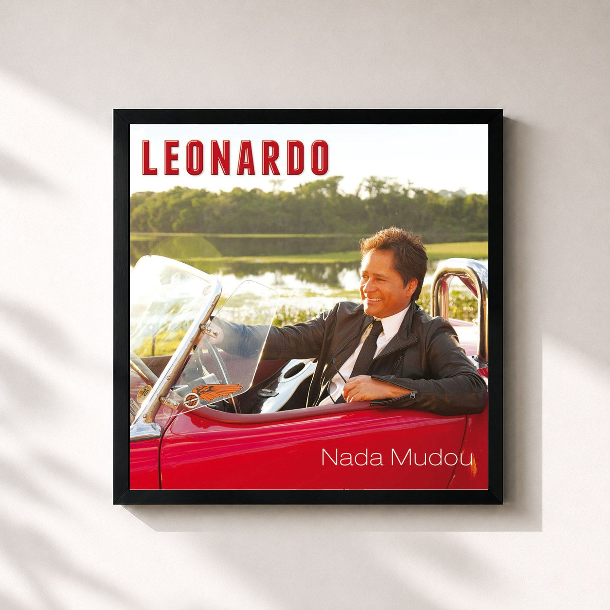 #noir Tableau carré de l'album Nada Mudou de Leonardo, cadre noir 32x32 cm