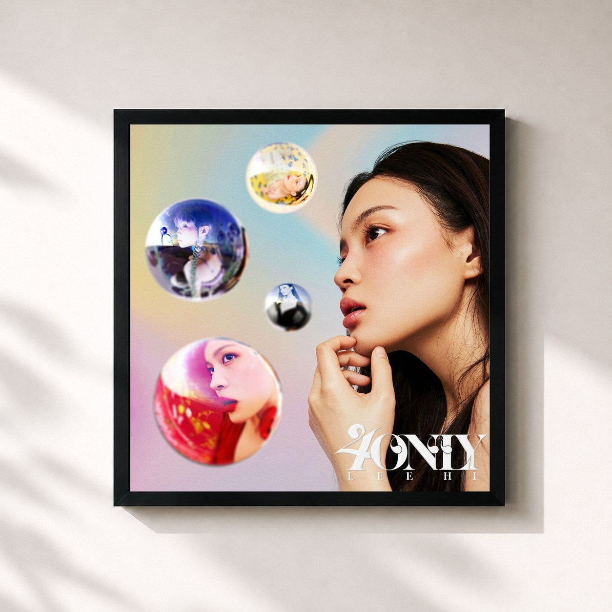 #noir Tableau carré de l'album 4 ONLY de LEEHI, cadre noir 32x32 cm