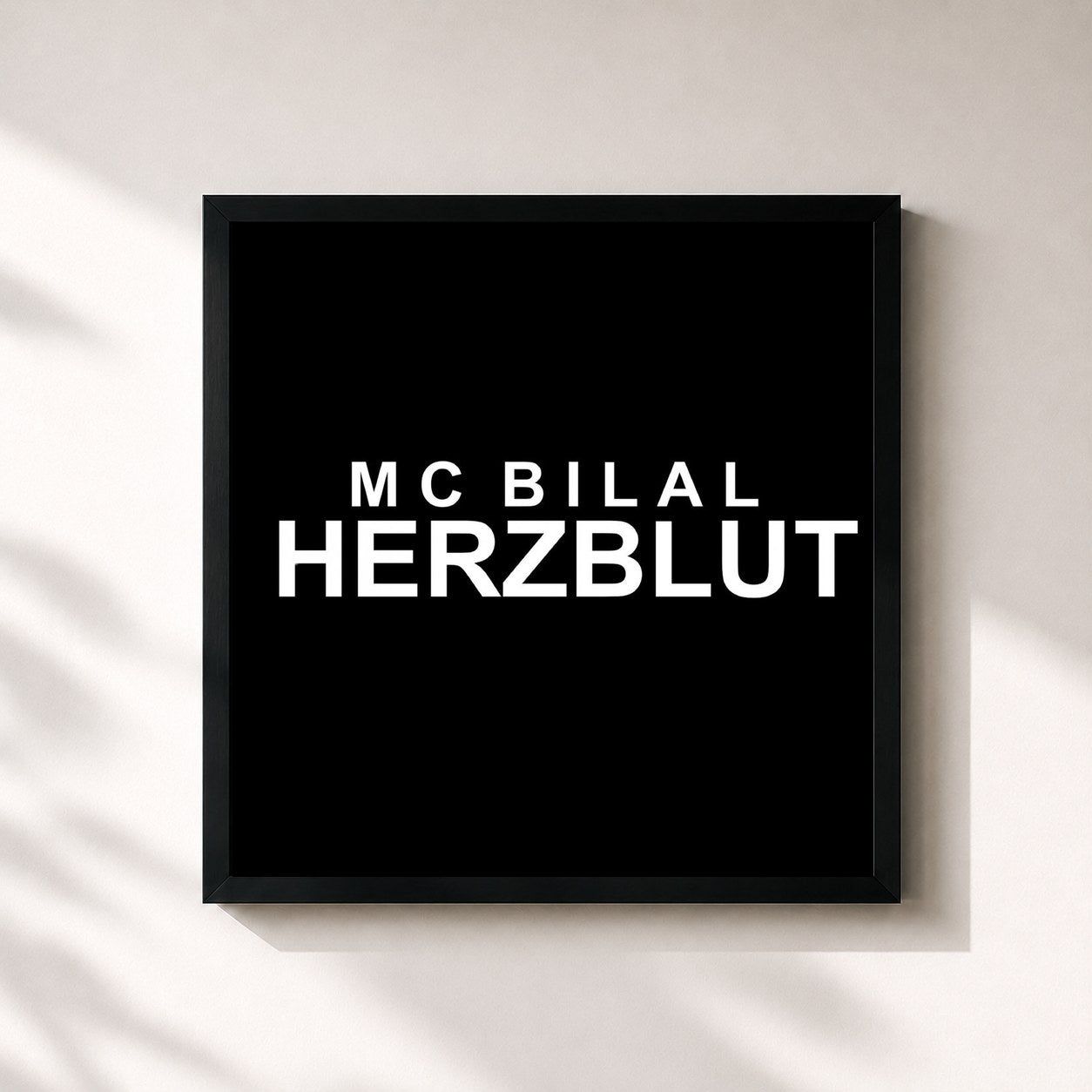 #noir Tableau carré de l'album Herzblut de MC Bilal, cadre noir 32x32 cm