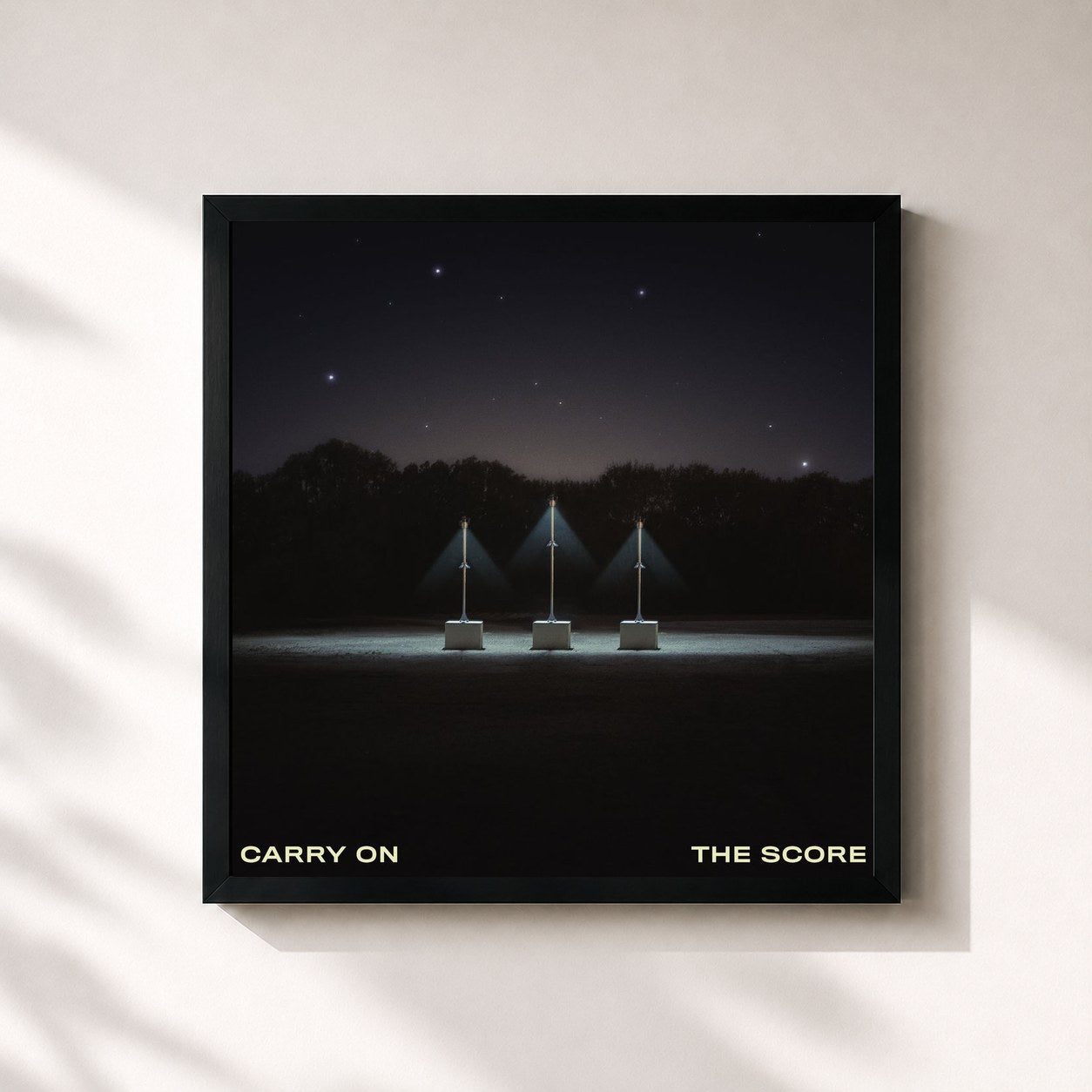 #noir Tableau carré de l'album Carry On de The Score, cadre noir 32x32 cm