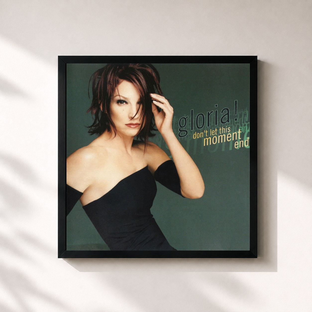 #noir Tableau carré de l'album Don't Let This Moment End de Gloria Estefan, cadre noir 32x32 cm