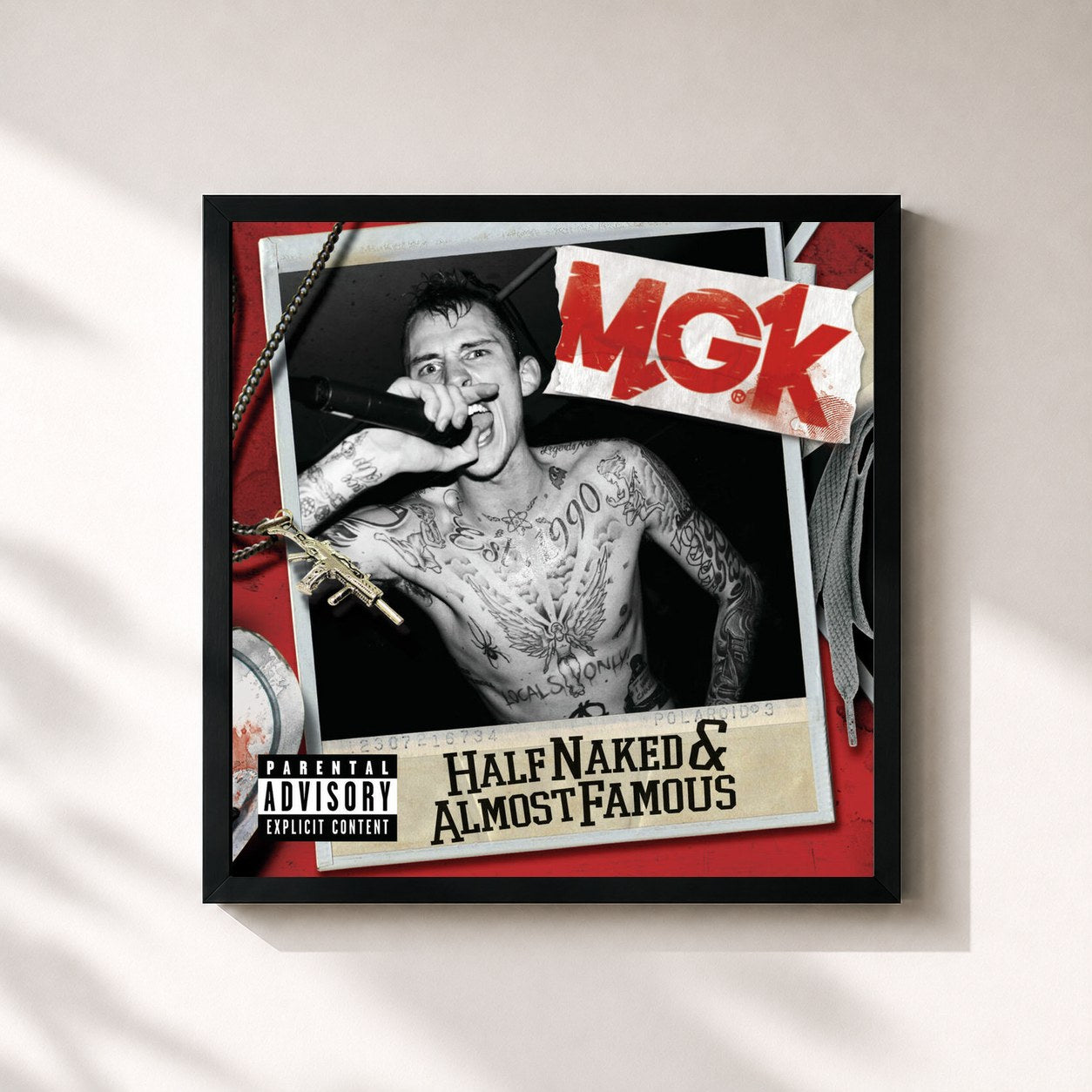 #noir Tableau carré de l'album Half Naked & Almost Famous - EP de mgk, cadre noir 32x32 cm