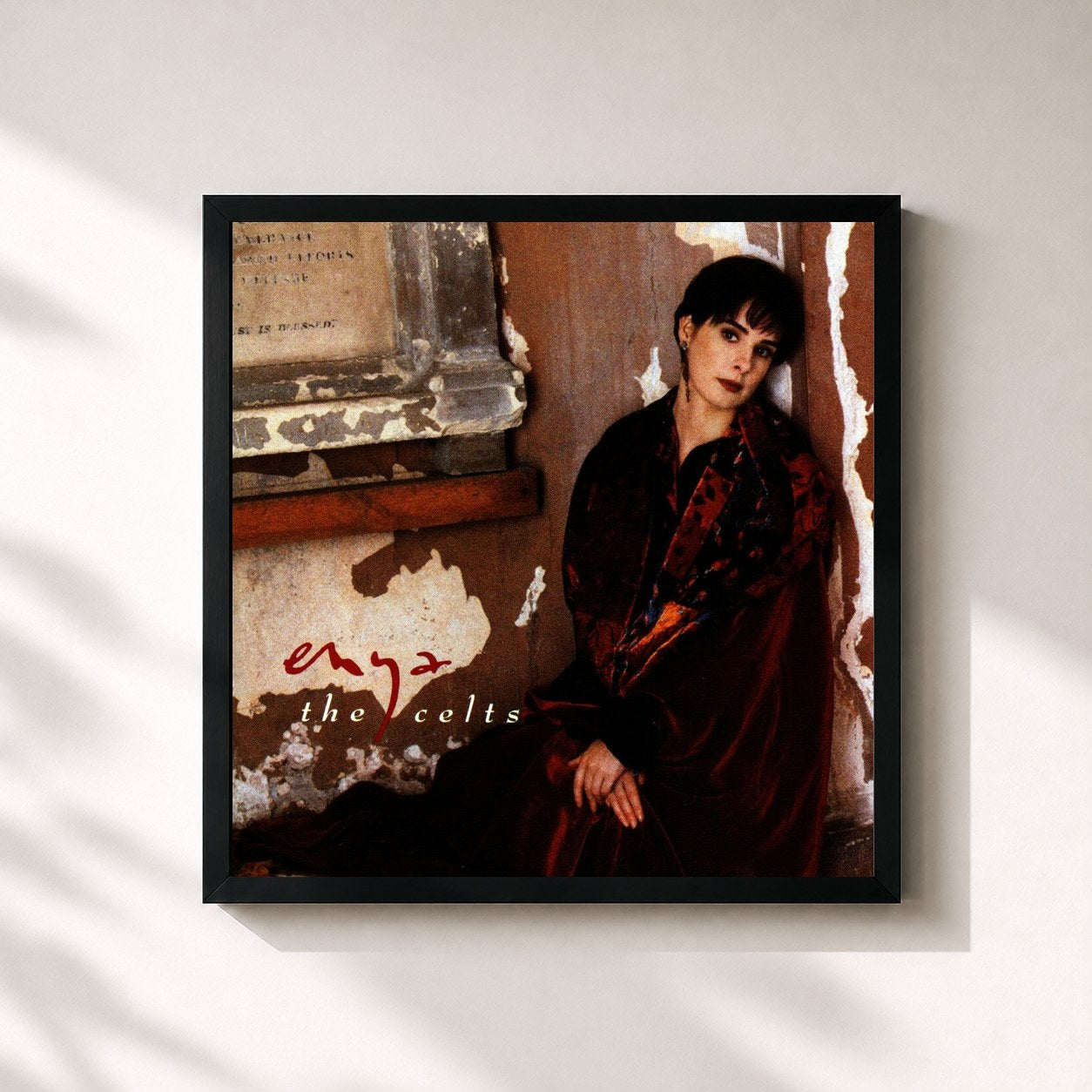 #noir Tableau carré de l'album The Celts de Enya, cadre noir 32x32 cm