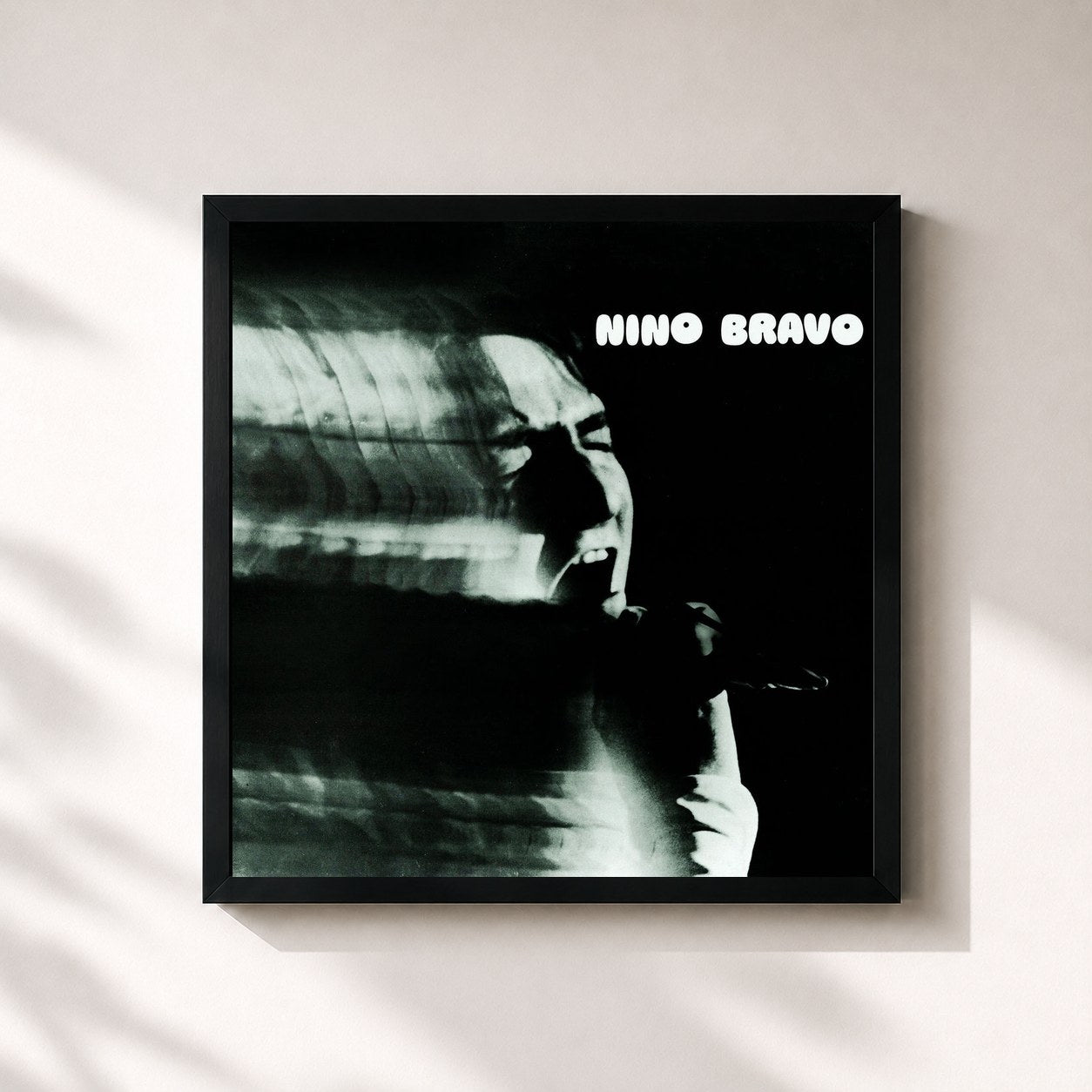 #noir Tableau carré de l'album Nino Bravo (Remastered 2016) de Nino Bravo, cadre noir 32x32 cm