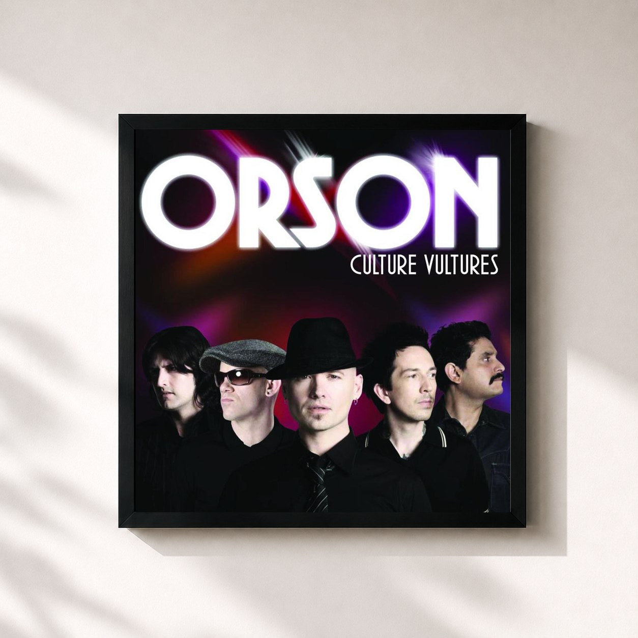 #noir Tableau carré de l'album Culture Vultures de Orson, cadre noir 32x32 cm