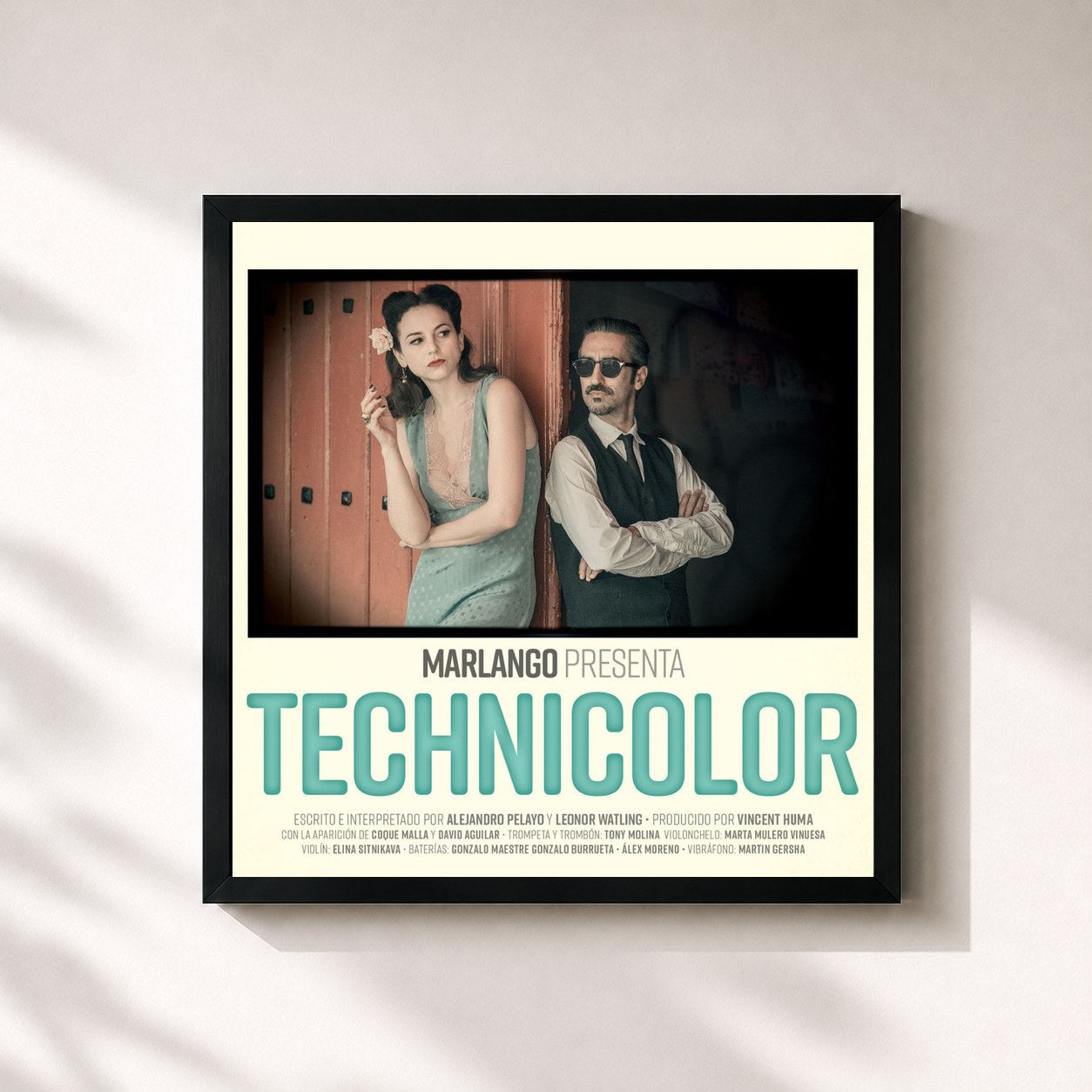 #noir Tableau carré de l'album Technicolor de Marlango, cadre noir 32x32 cm
