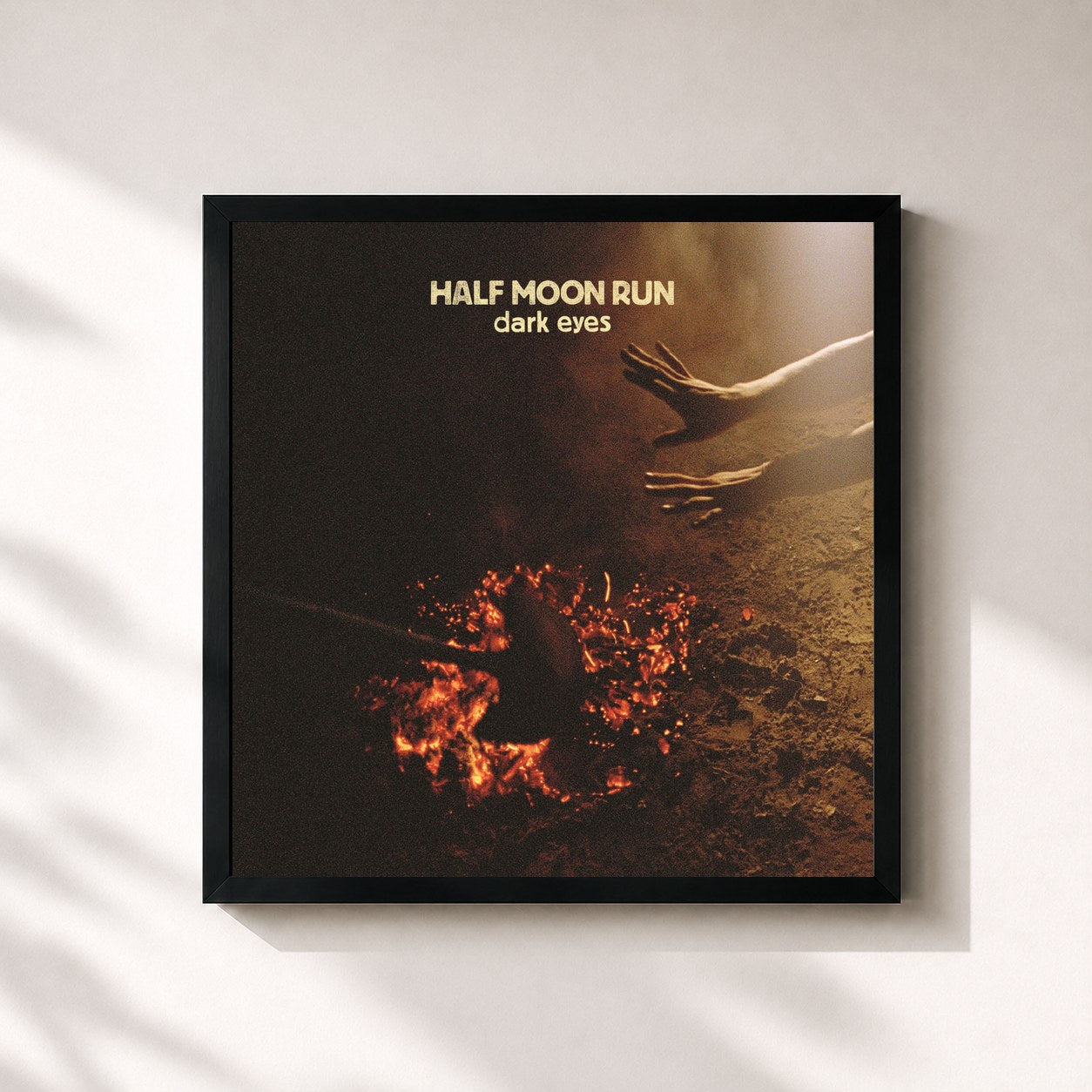 #noir Tableau carré de l'album Dark Eyes de Half Moon Run, cadre noir 32x32 cm