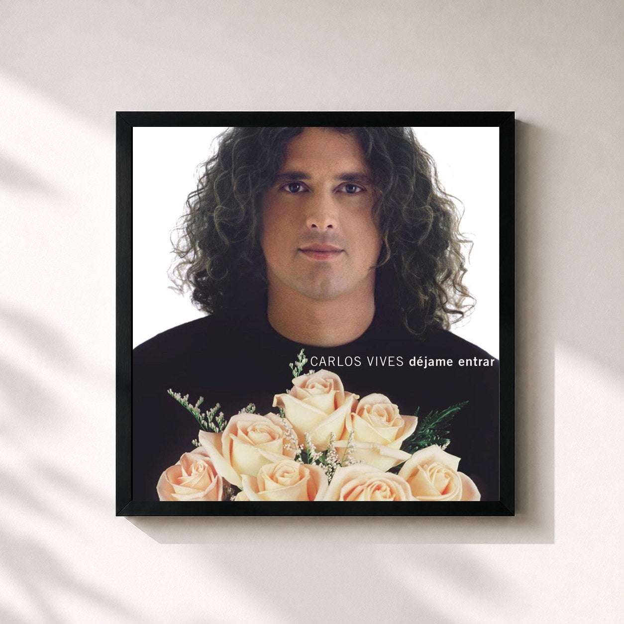 #noir Tableau carré de l'album Dejame Entrar de Carlos Vives, cadre noir 32x32 cm