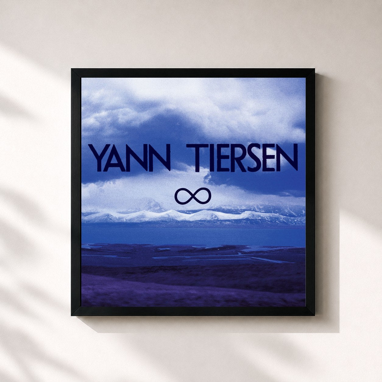 #noir Tableau carré de l'album Infinity de Yann Tiersen, cadre noir 32x32 cm