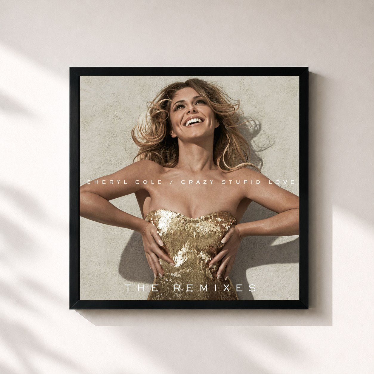 #noir Tableau carré de l'album Crazy Stupid Love (The Remixes) de Cheryl, cadre noir 32x32 cm