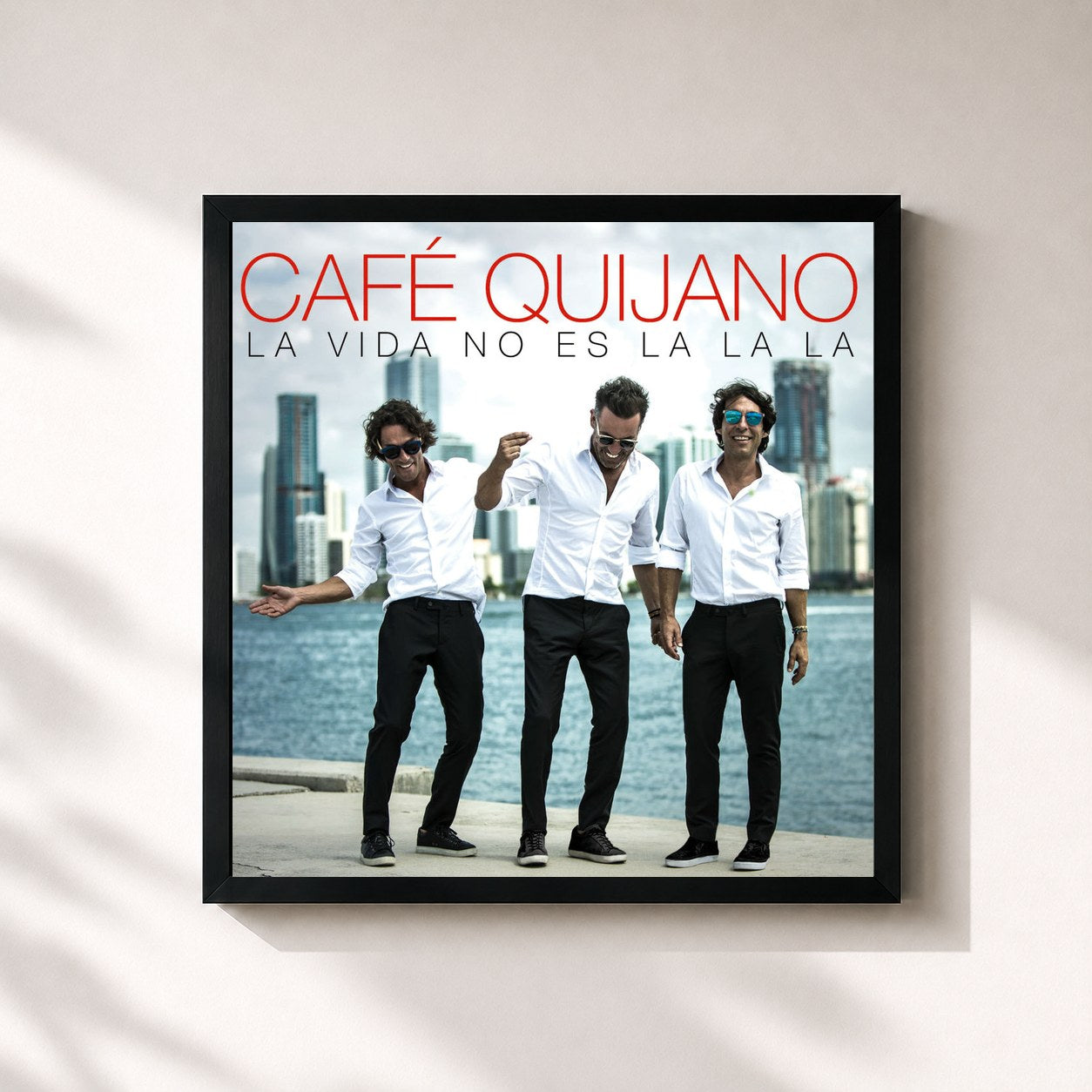 #noir Tableau carré de l'album La vida no es La la la de Café Quijano, cadre noir 32x32 cm