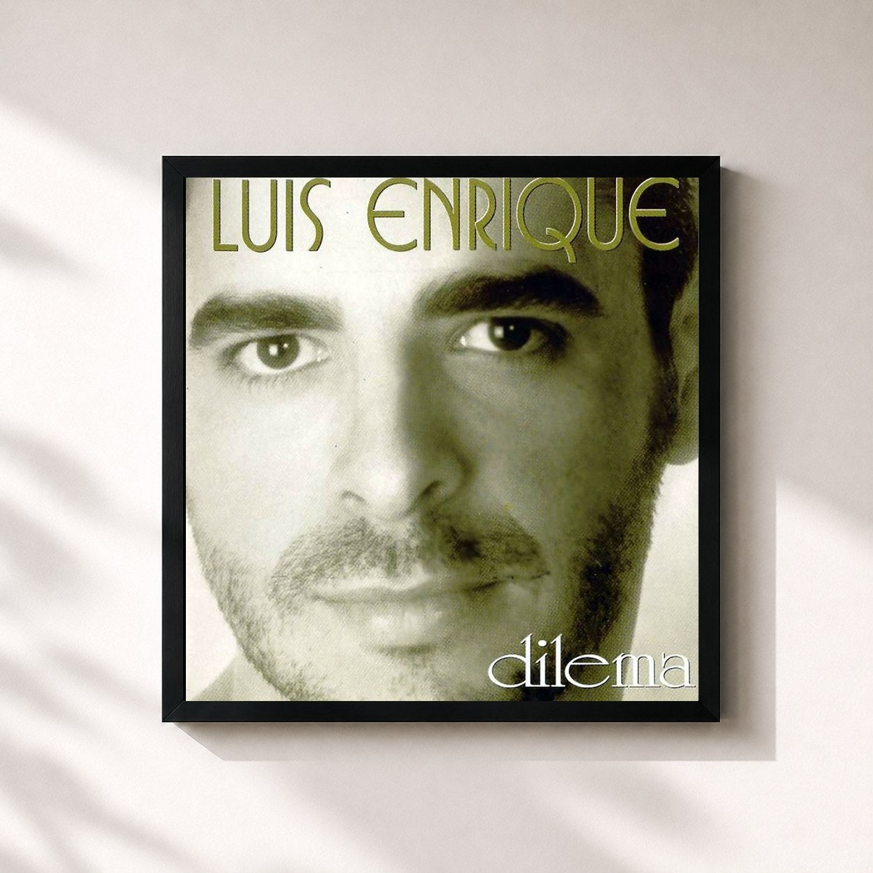 #noir Tableau carré de l'album Dilema de Luis Enrique, cadre noir 32x32 cm
