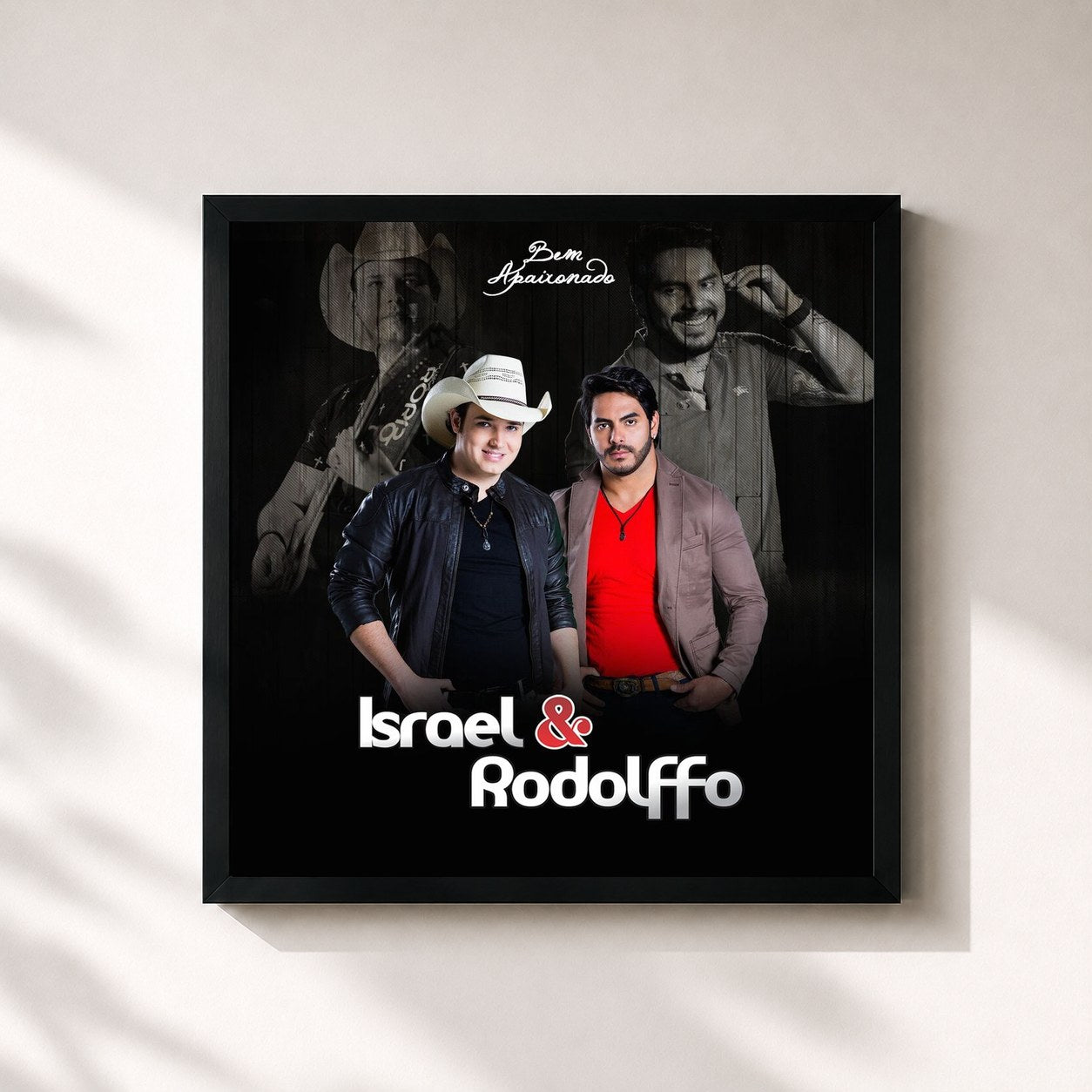 #noir Tableau carré de l'album Bem Apaixonado de Israel & Rodolffo, cadre noir 32x32 cm