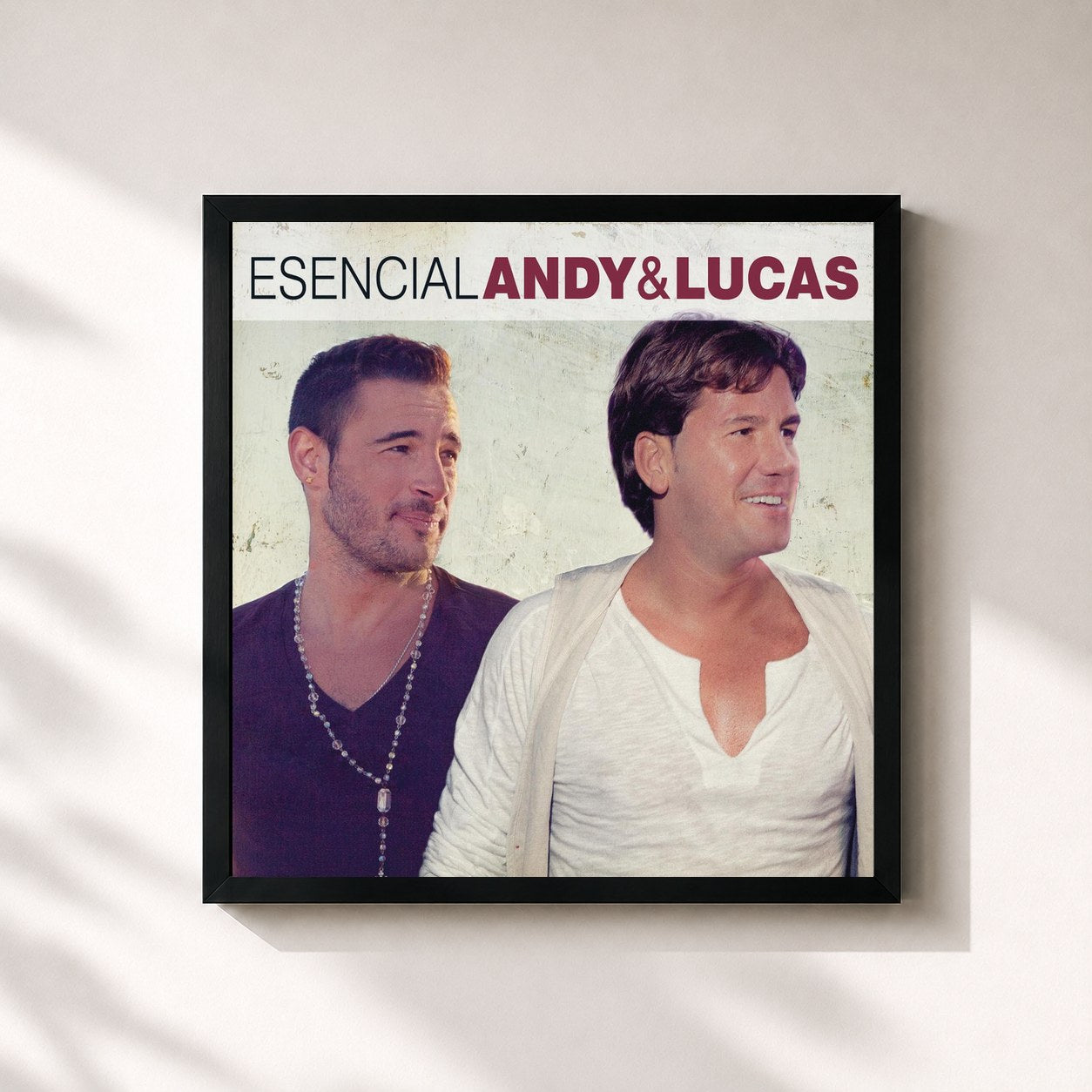 #noir Tableau carré de l'album Esencial Andy & Lucas de Andy & Lucas, cadre noir 32x32 cm