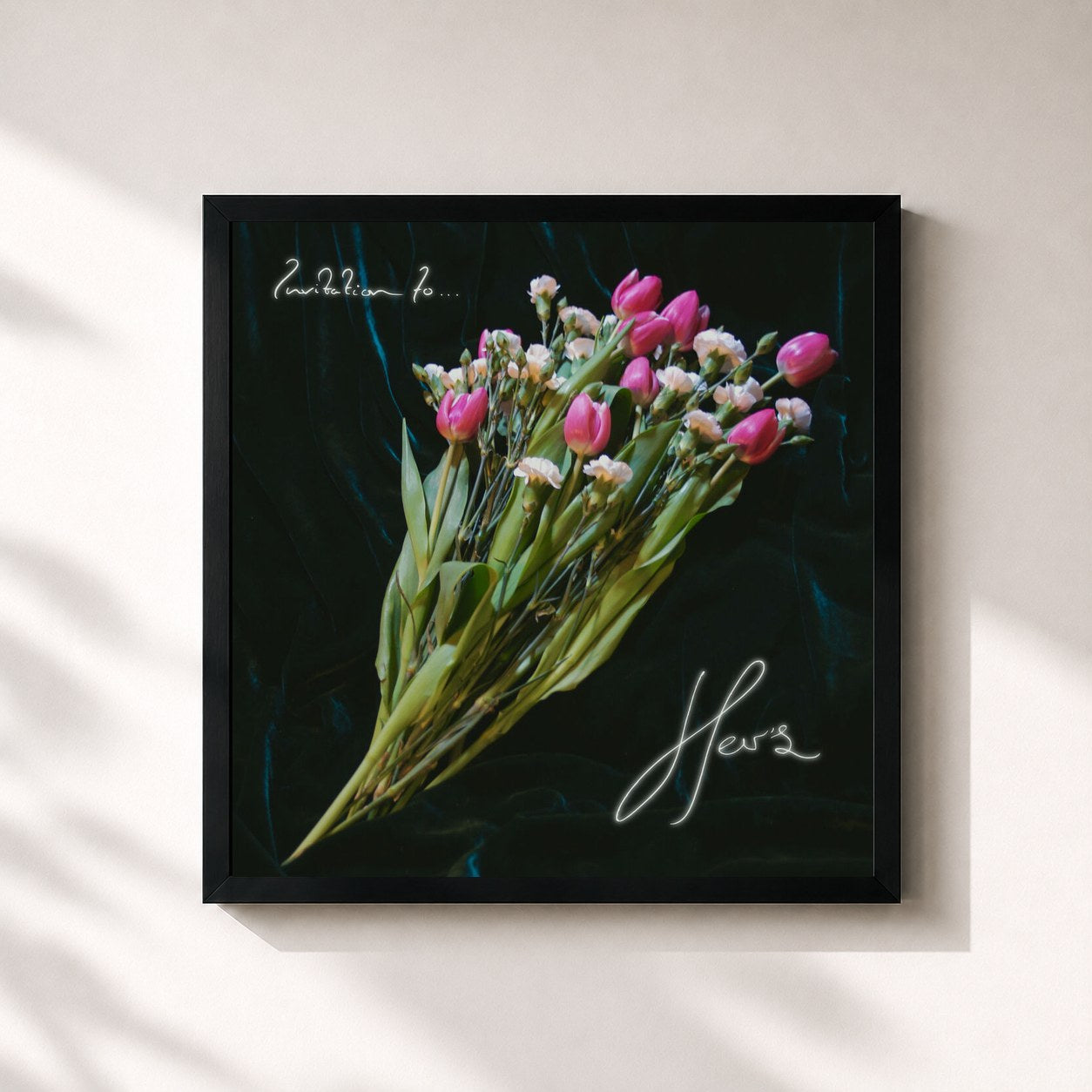 #noir Tableau carré de l'album Invitation to Her's de Her's, cadre noir 32x32 cm