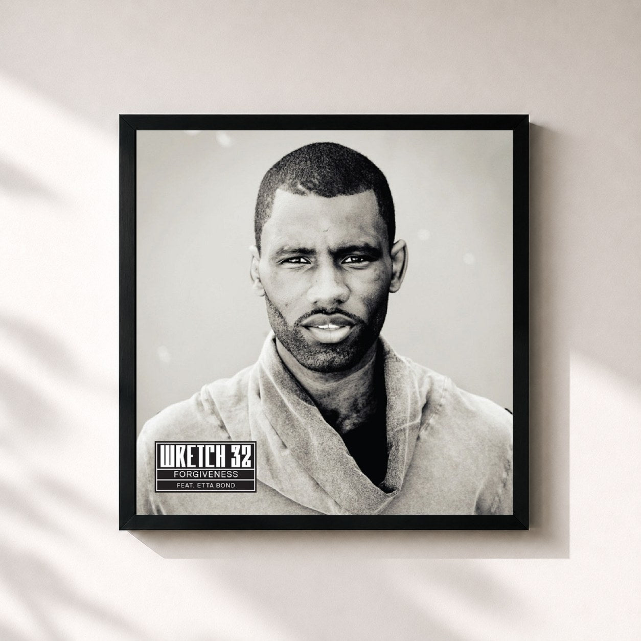 #noir Tableau carré de l'album Forgiveness (Remixes) de Wretch 32, cadre noir 32x32 cm