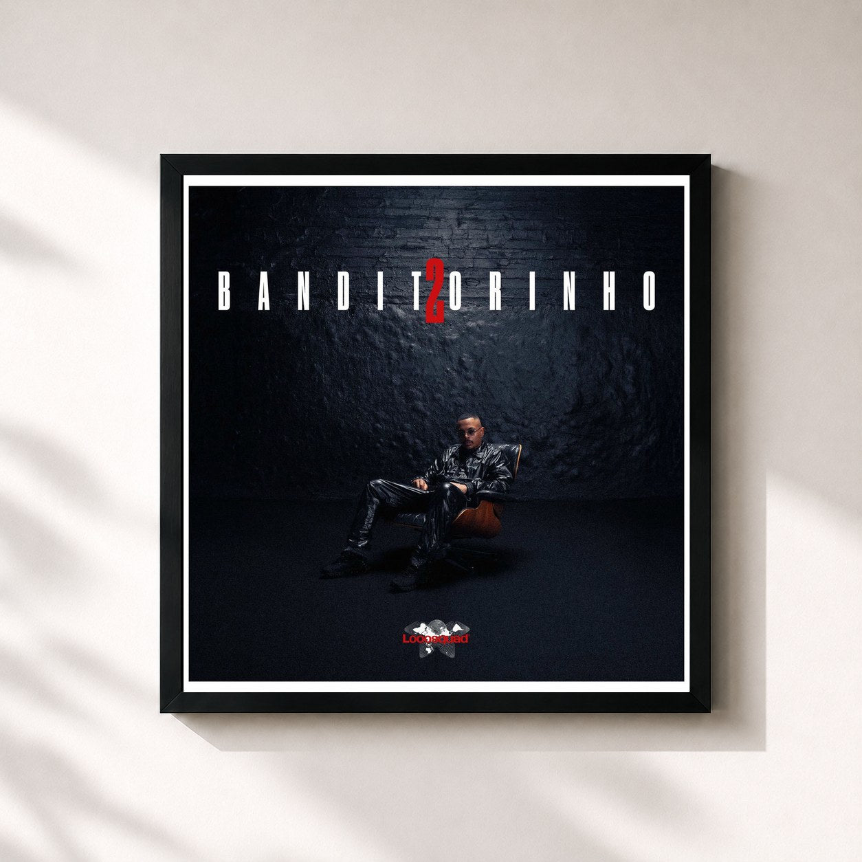 #noir Tableau carré de l'album Banditorinho 2 de Luciano, cadre noir 32x32 cm