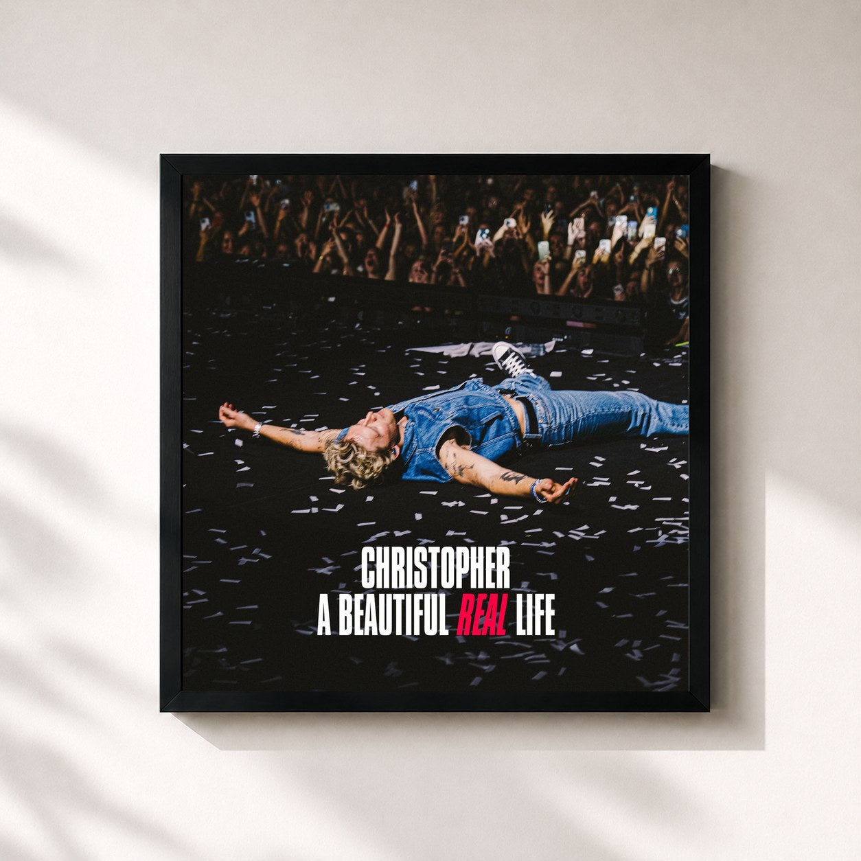 #noir Tableau carré de l'album A Beautiful Real Life de Christopher, cadre noir 32x32 cm