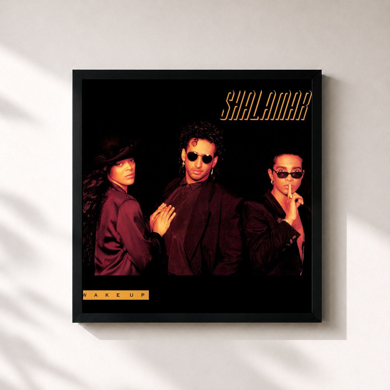 #noir Tableau carré de l'album Wake Up de Shalamar, cadre noir 32x32 cm