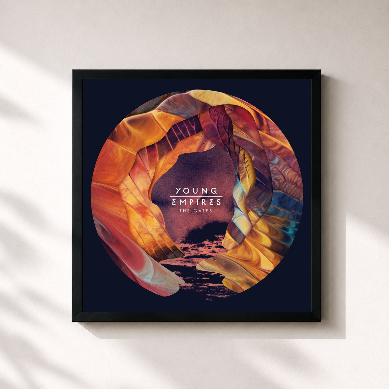 #noir Tableau carré de l'album The Gates de Young Empires, cadre noir 32x32 cm
