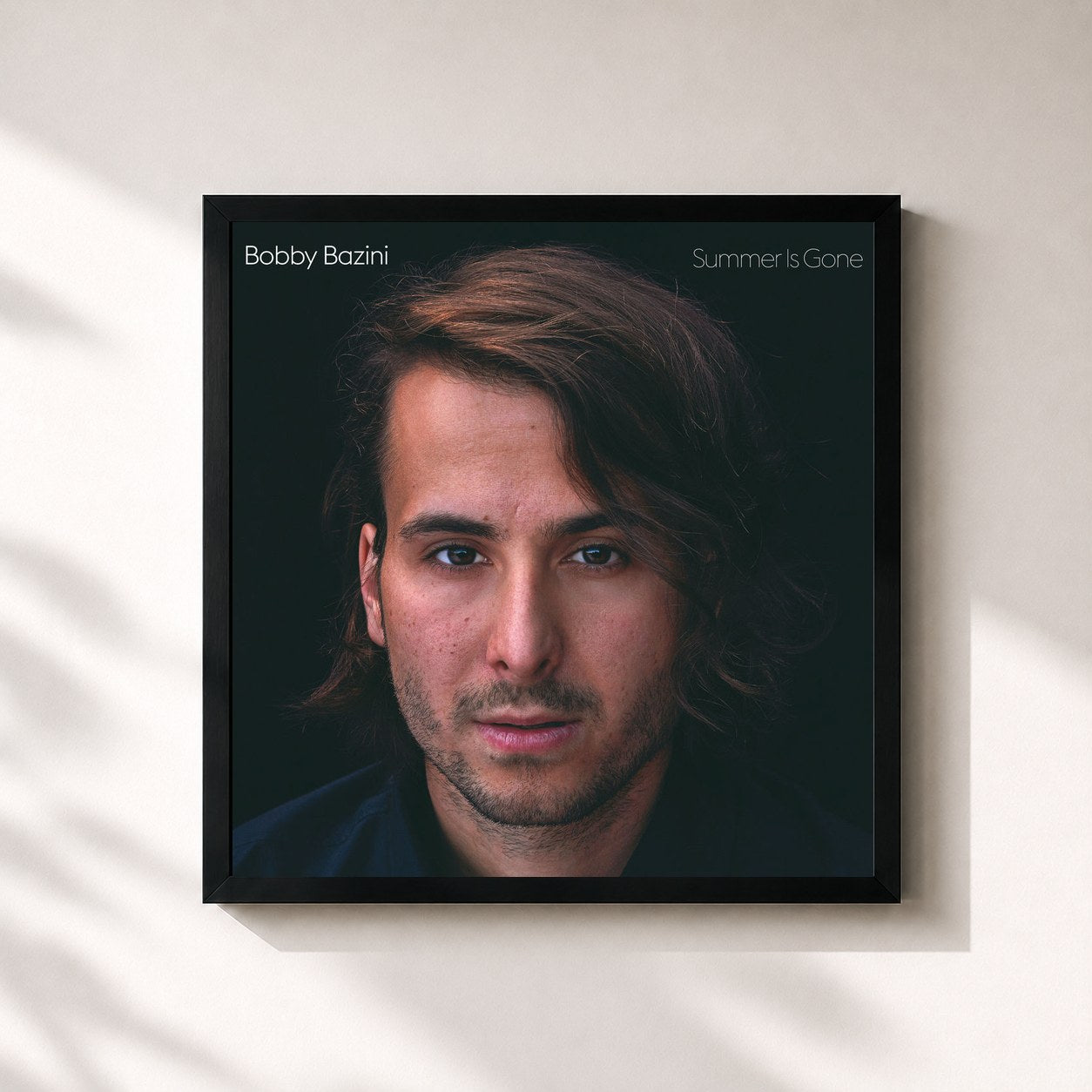 #noir Tableau carré de l'album Summer Is Gone (Deluxe) de Bobby Bazini, cadre noir 32x32 cm