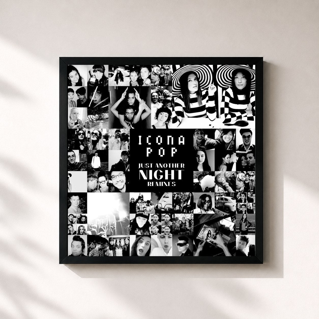 #noir Tableau carré de l'album Just Another Night (Remixes) de Icona Pop, cadre noir 32x32 cm