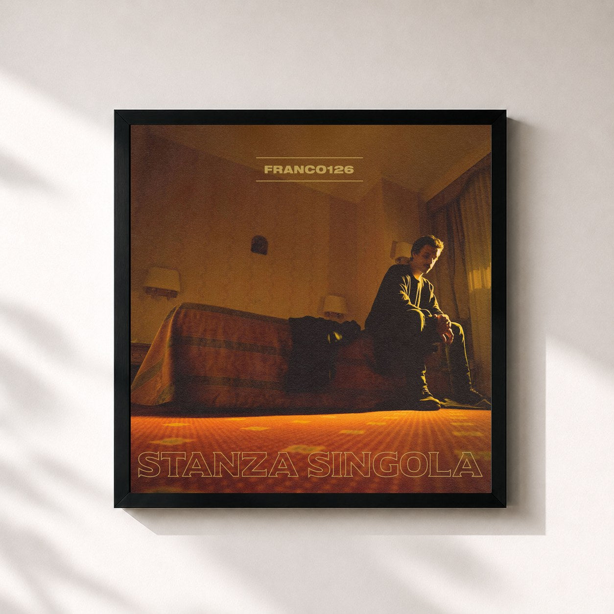 #noir Tableau carré de l'album Stanza Singola de Franco126, cadre noir 32x32 cm