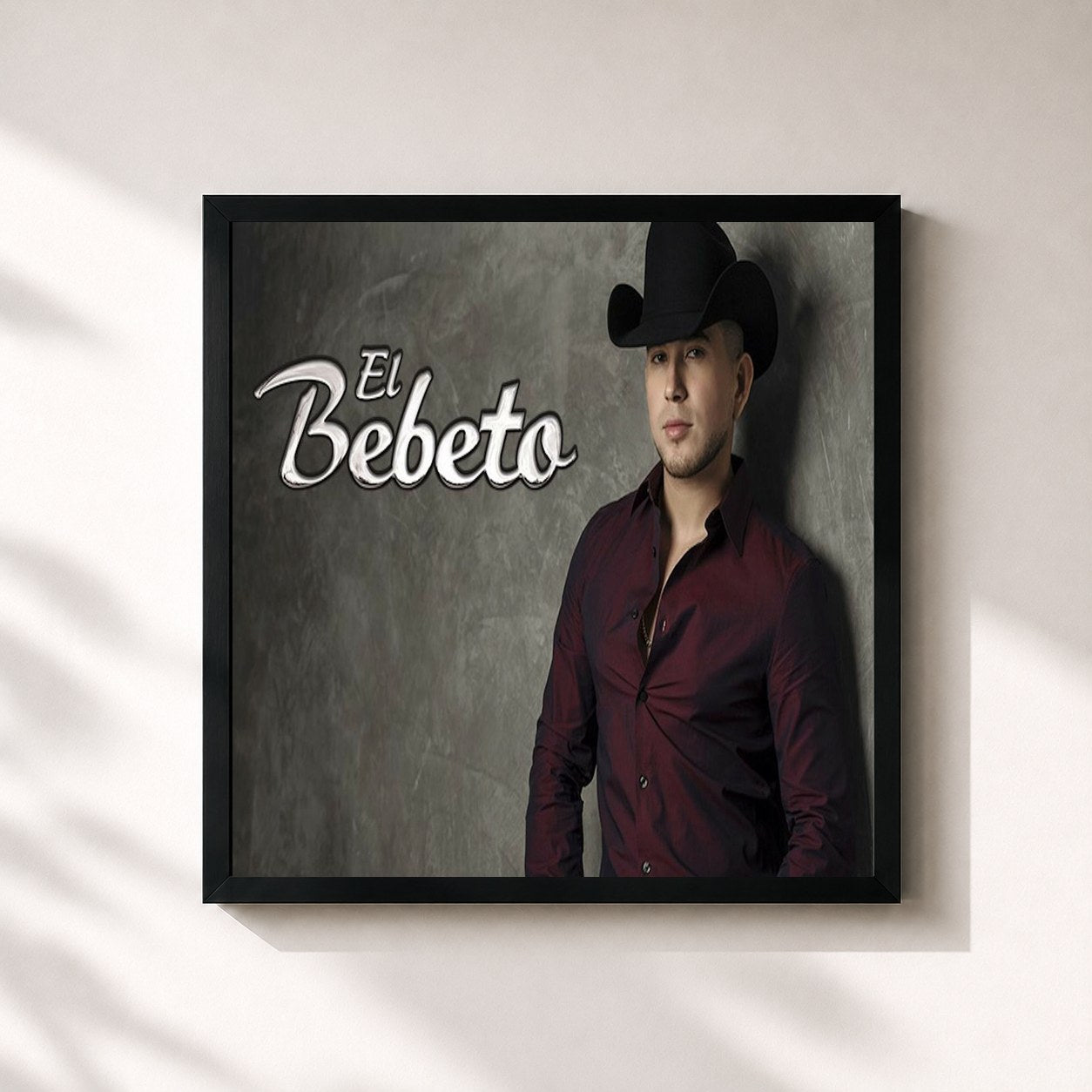 #noir Tableau carré de l'album Latin Power Music Vol. 4 de El Bebeto, cadre noir 32x32 cm