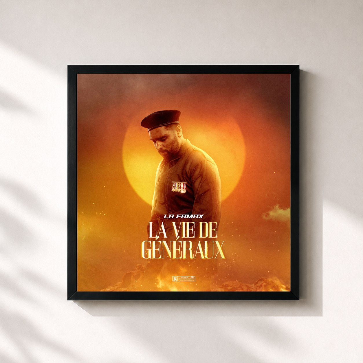 #noir Tableau carré de l'album La vie de généraux de La Famax, cadre noir 32x32 cm