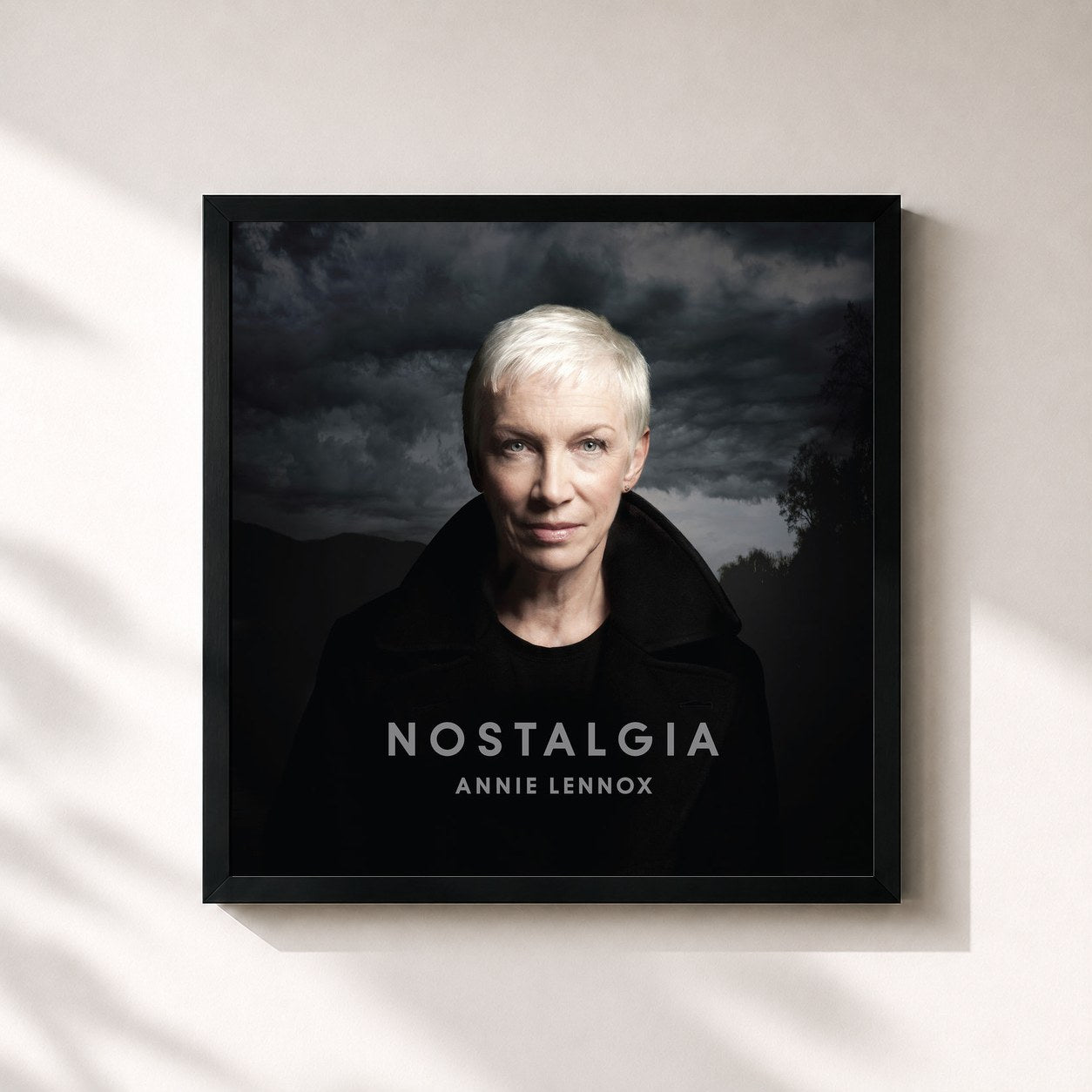 #noir Tableau carré de l'album Nostalgia de Annie Lennox, cadre noir 32x32 cm