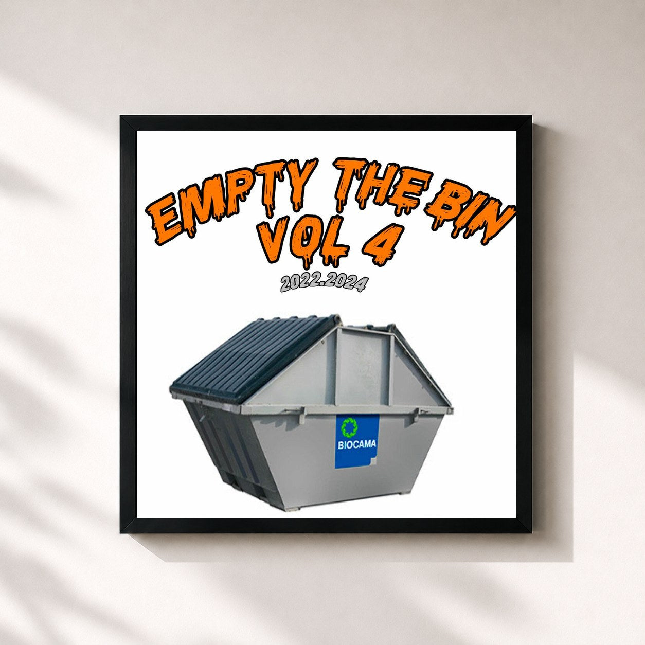 #noir Tableau carré de l'album EMPTY THE BIN VOL. 4 de La Fève, cadre noir 32x32 cm