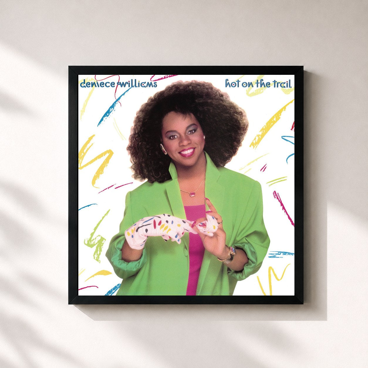 #noir Tableau carré de l'album Hot On the Trail (Expanded Edition) de Deniece Williams, cadre noir 32x32 cm