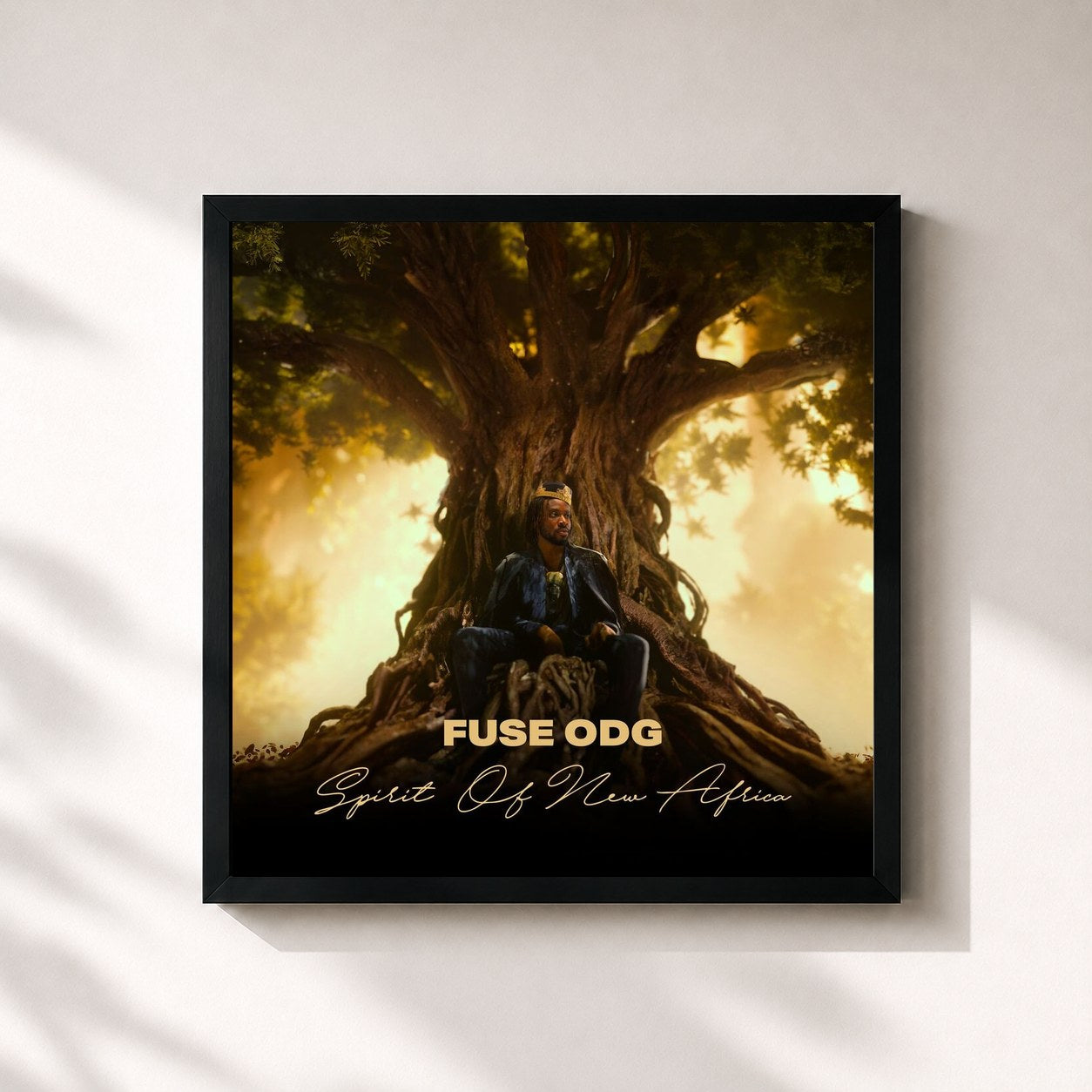 #noir Tableau carré de l'album Spirit of New Africa de Fuse ODG, cadre noir 32x32 cm