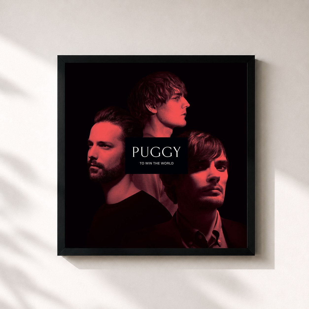 #noir Tableau carré de l'album To Win The World de Puggy, cadre noir 32x32 cm