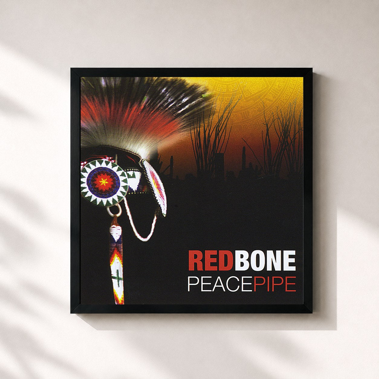 #noir Tableau carré de l'album Peacepipe de Redbone, cadre noir 32x32 cm