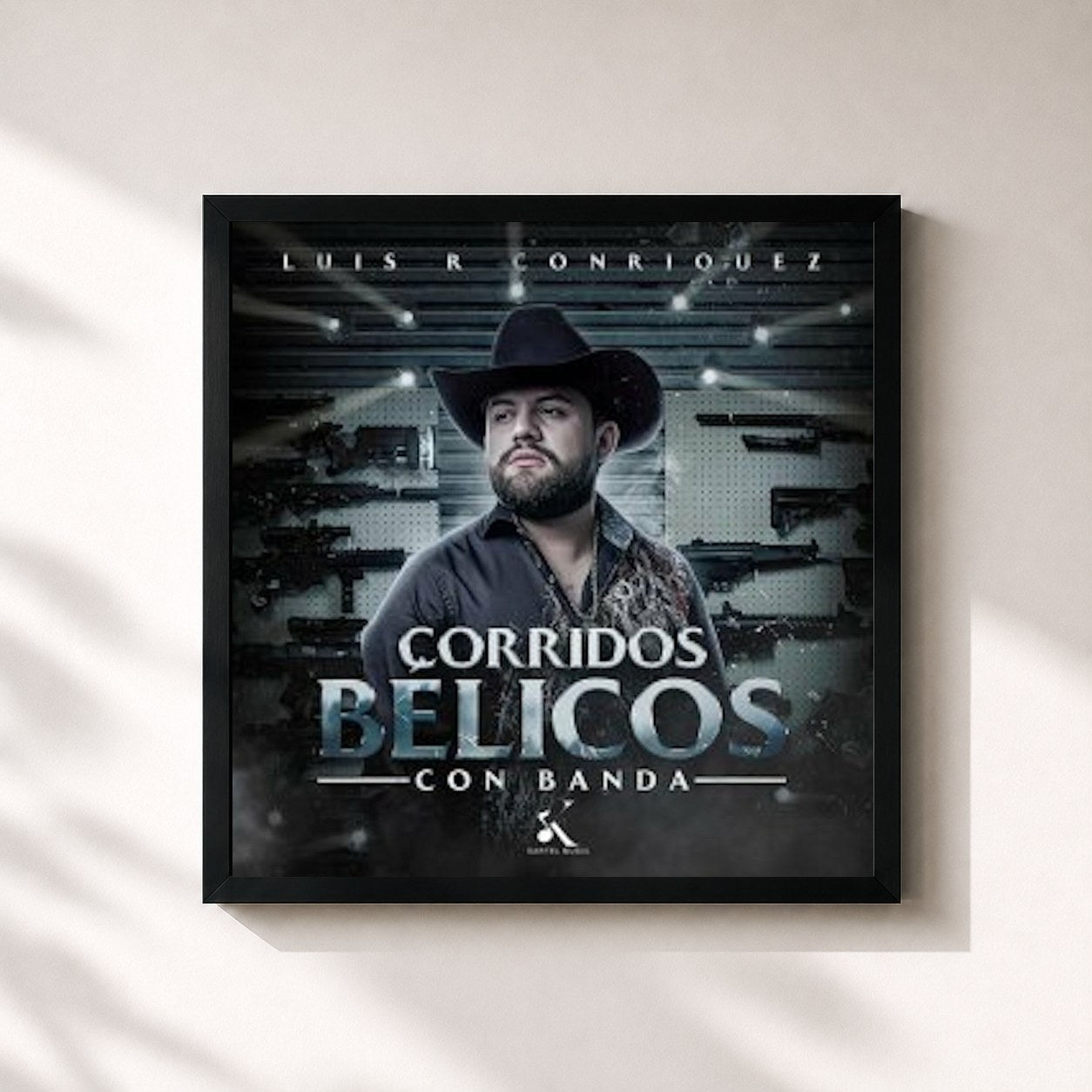 #noir Tableau carré de l'album Corridos Bélicos (Con Banda) de Luis R Conriquez, cadre noir 32x32 cm