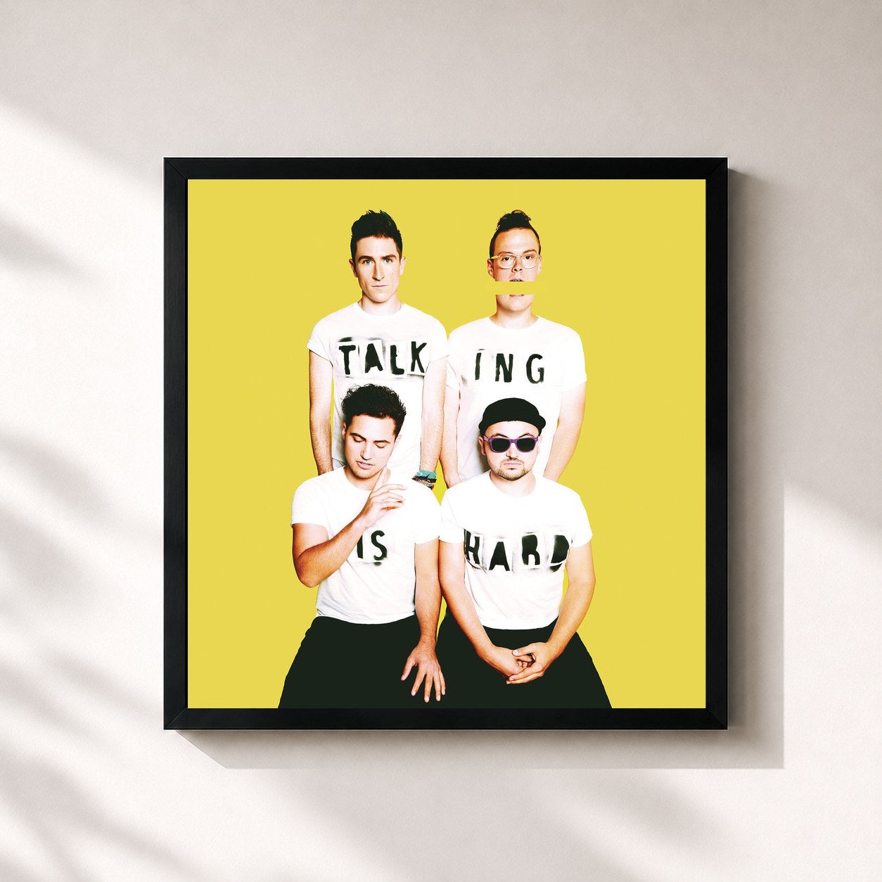 #noir Tableau carré de l'album TALKING IS HARD de Walk The Moon, cadre noir 32x32 cm