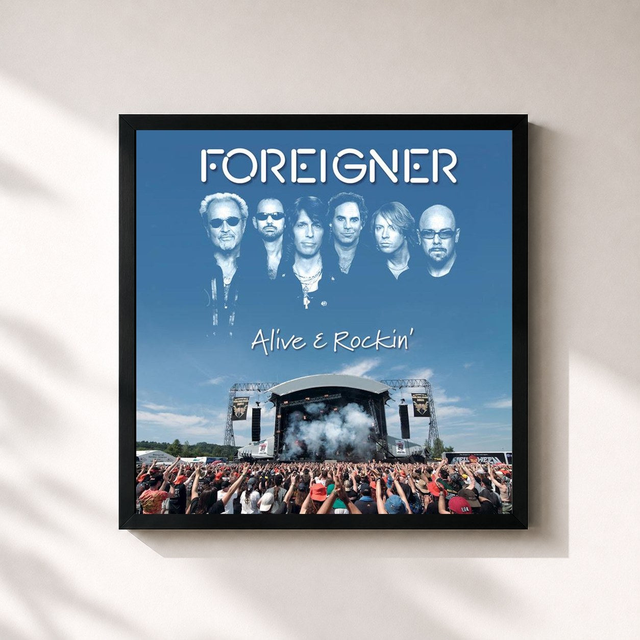 #noir Tableau carré de l'album Alive And Rockin' de Foreigner, cadre noir 32x32 cm