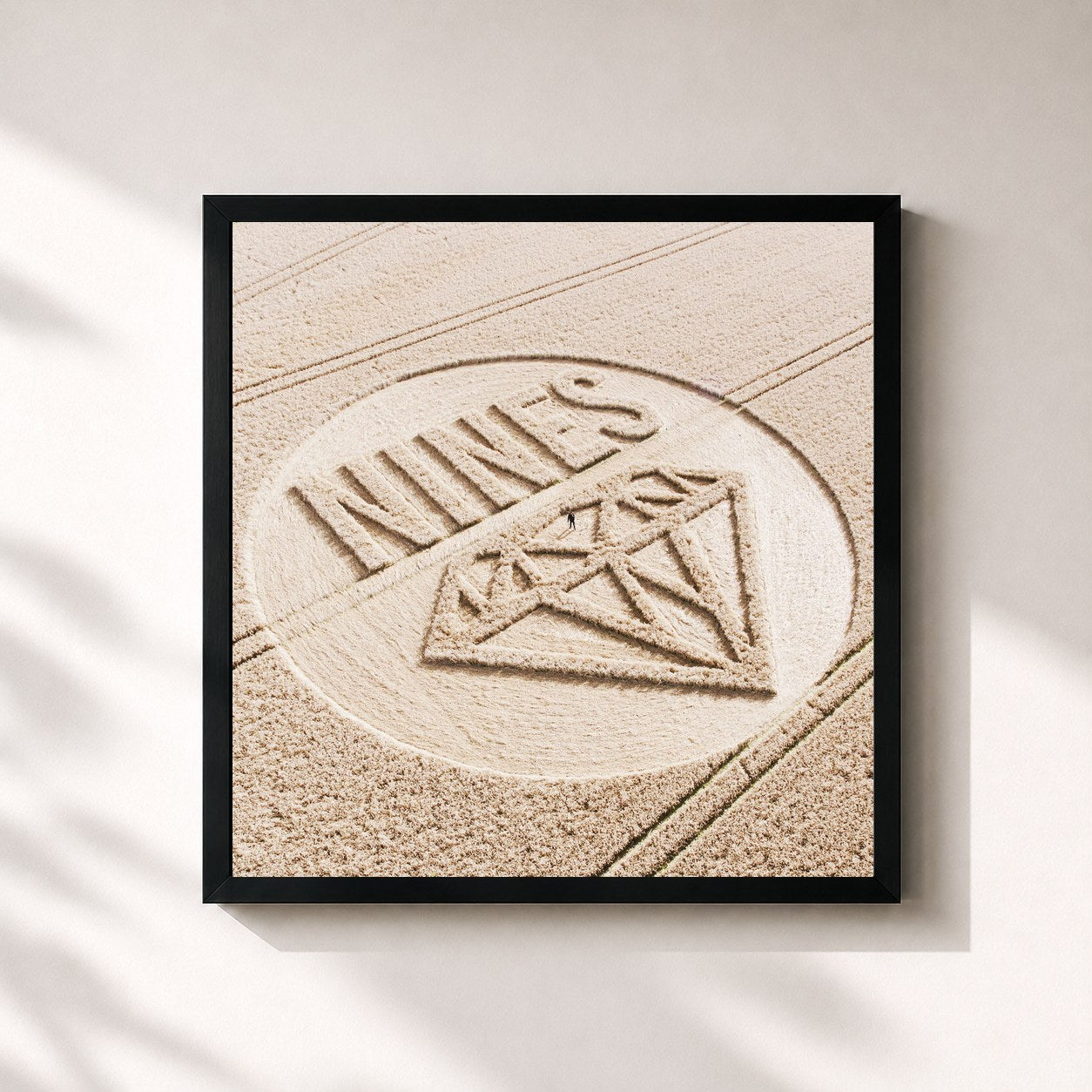 #noir Tableau carré de l'album Crop Circle de Nines, cadre noir 32x32 cm